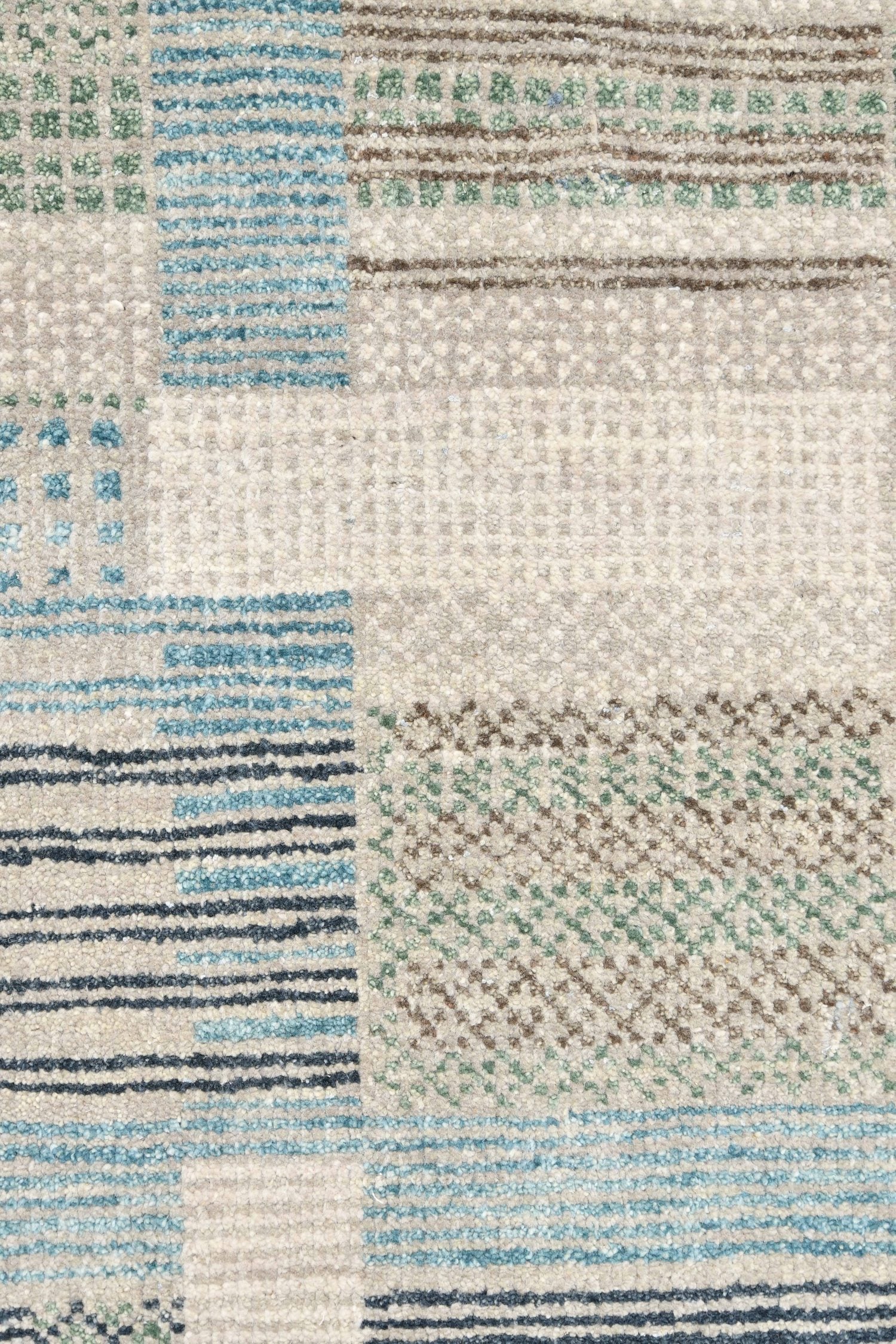 Madras 2 Handwoven Transitional Rug, J72225