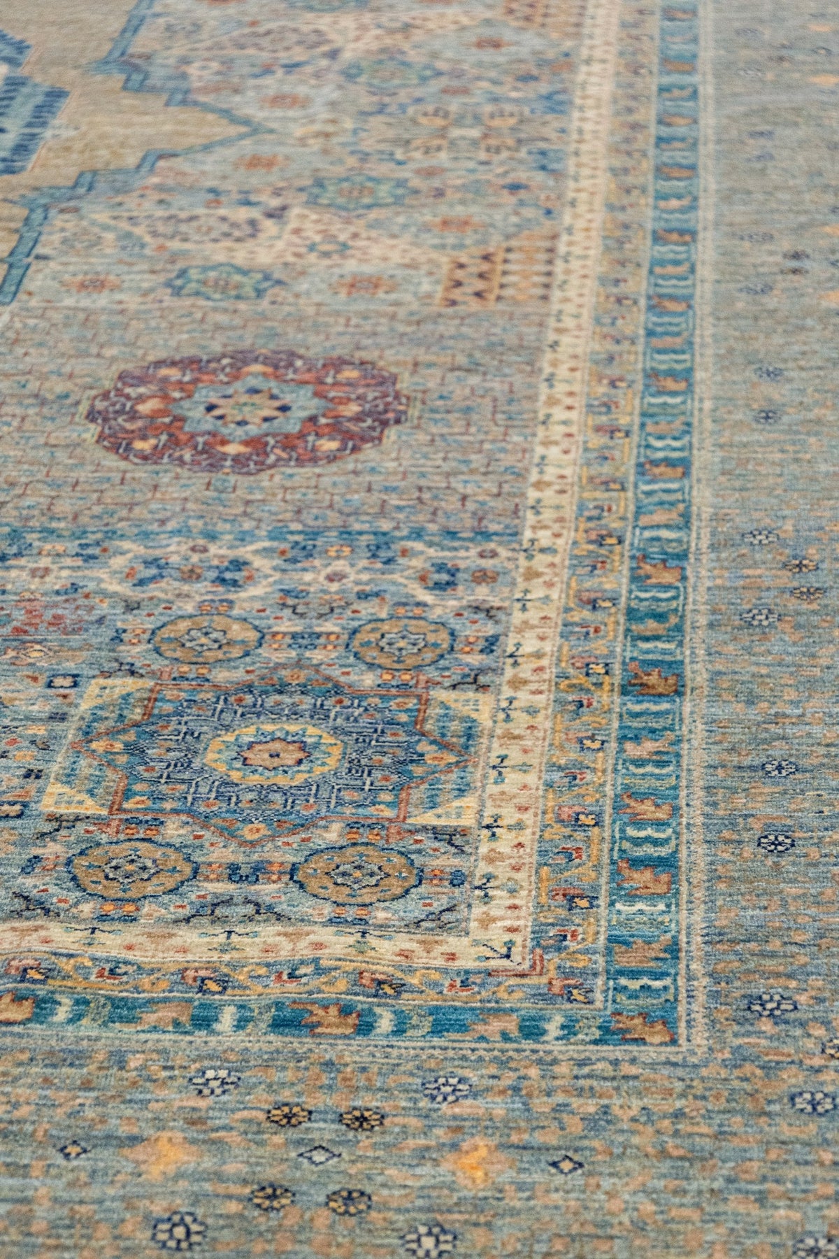 Mamluk Handwoven Transitional Rug, J89227