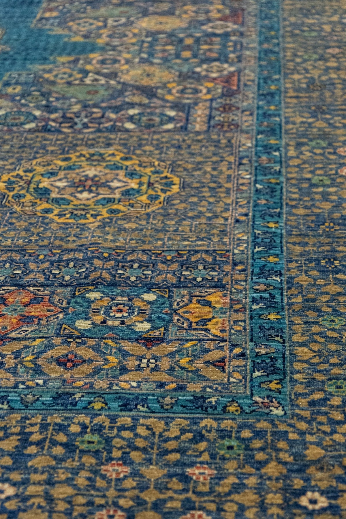 Mamluk Handwoven Transitional Rug, J89234