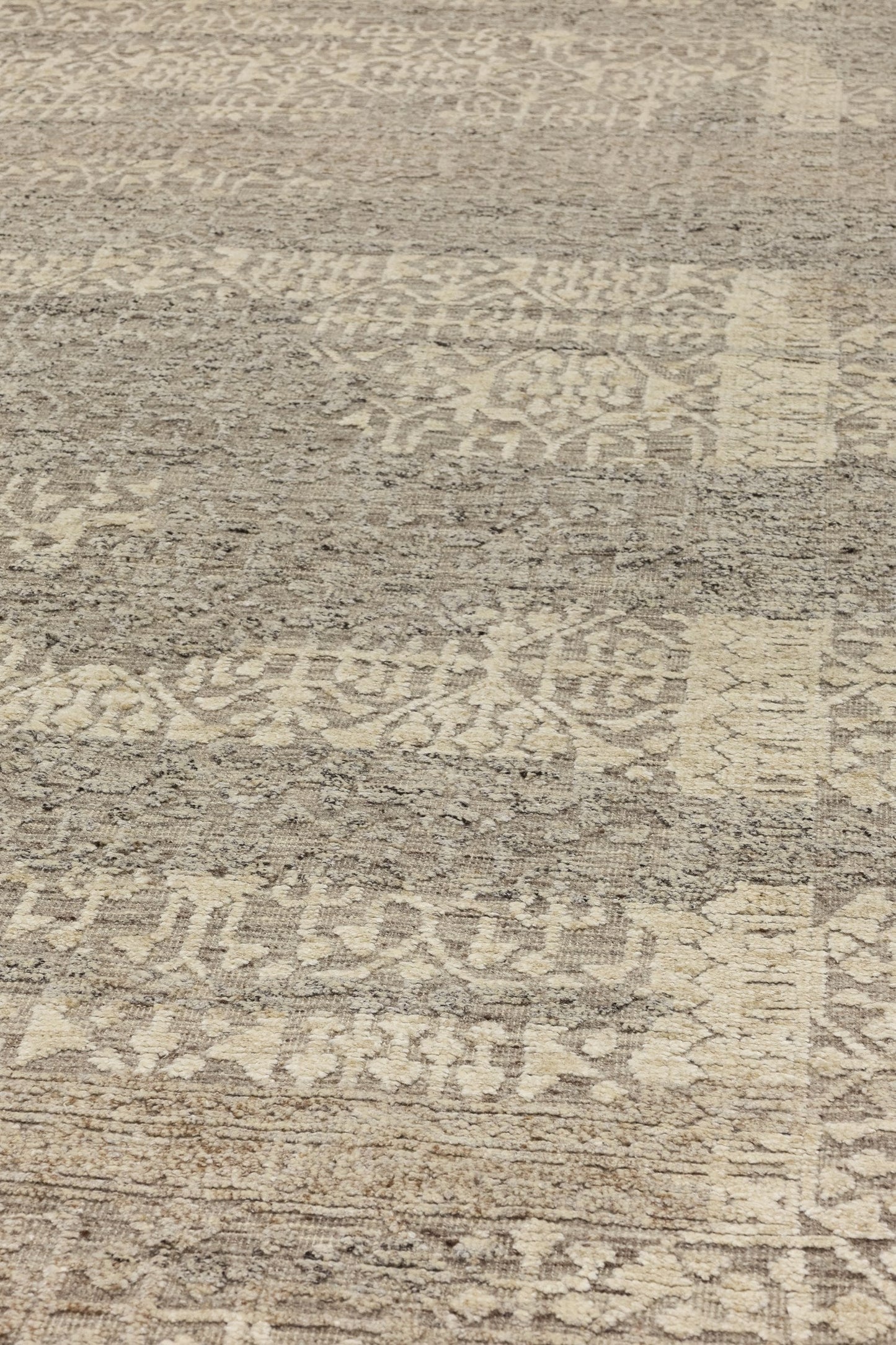 Mamluk High Low Handwoven Transitional Rug, J80856