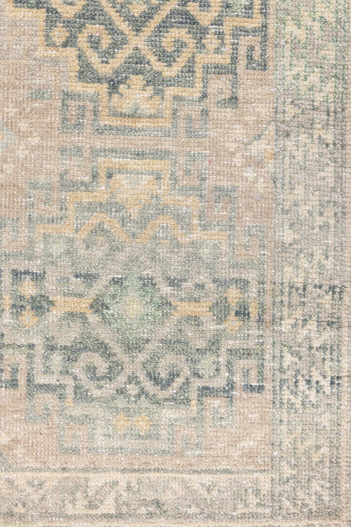 Moghan Handwoven Transitional Rug, J87576