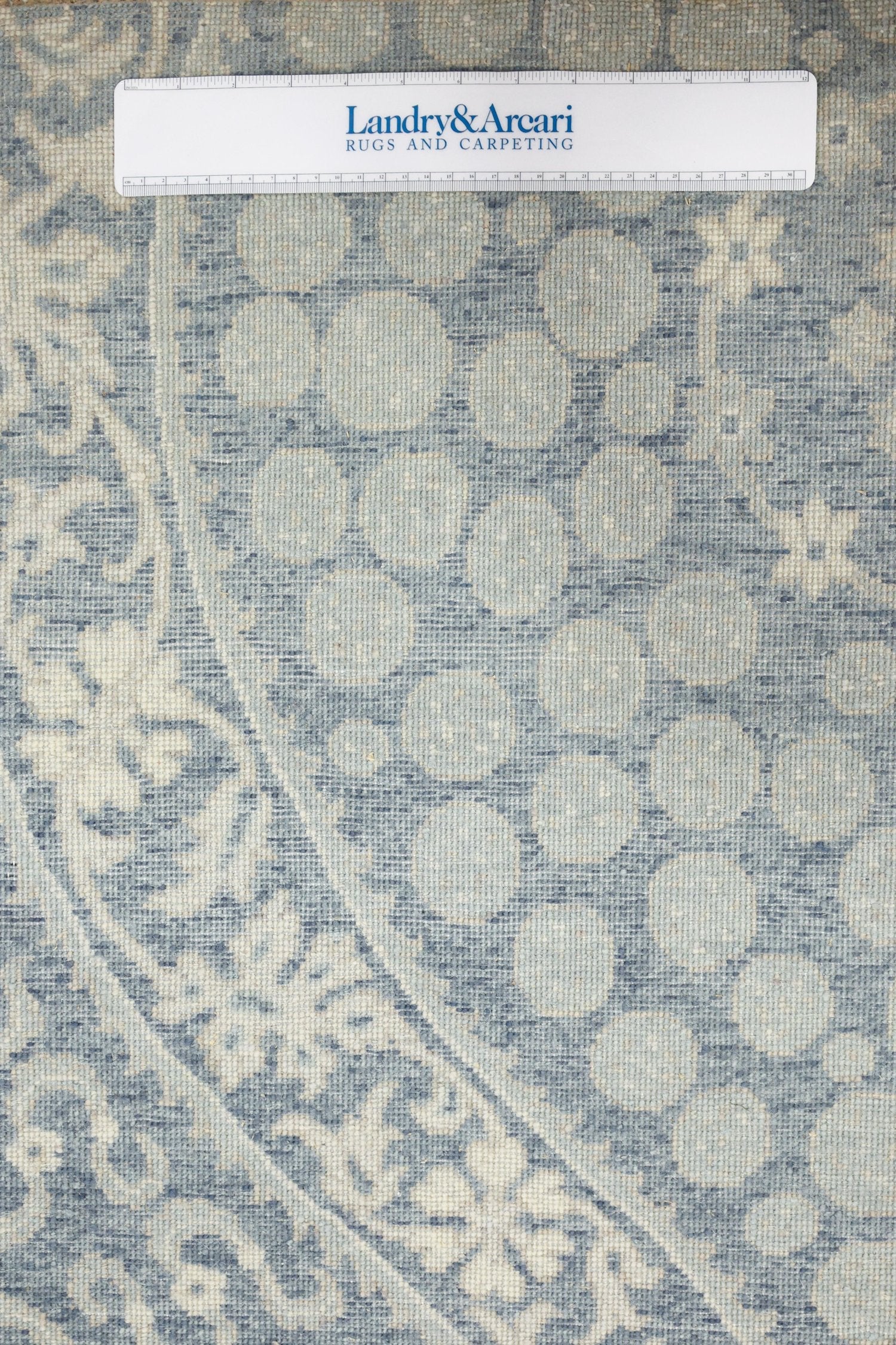 Moghul Handwoven Transitional Rug, J70237