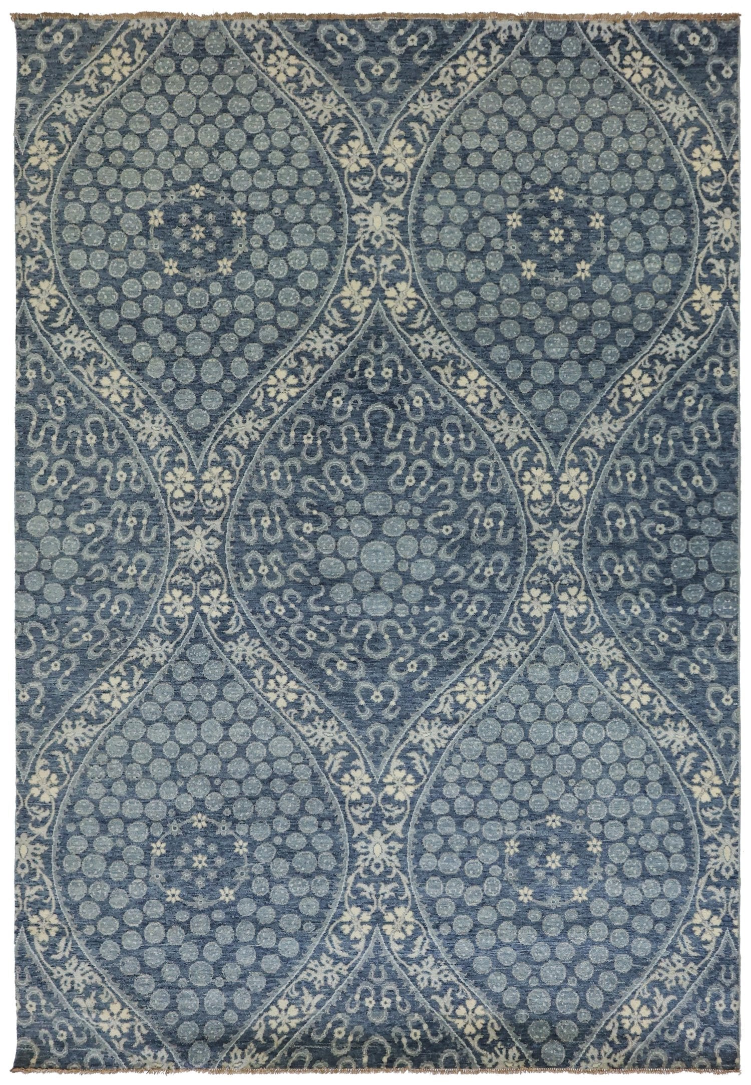 Moghul Handwoven Transitional Rug