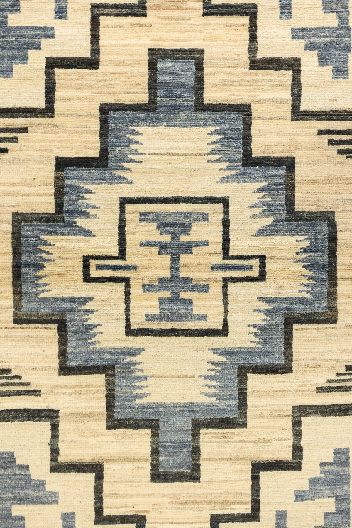 Navajo Handwoven Transitional Rug, J81031