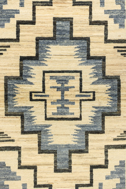 Navajo Handwoven Transitional Rug, J81031