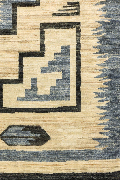 Navajo Handwoven Transitional Rug, J81031