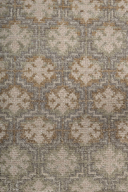 Needlepoint Handwoven Transitional Rug, J87575