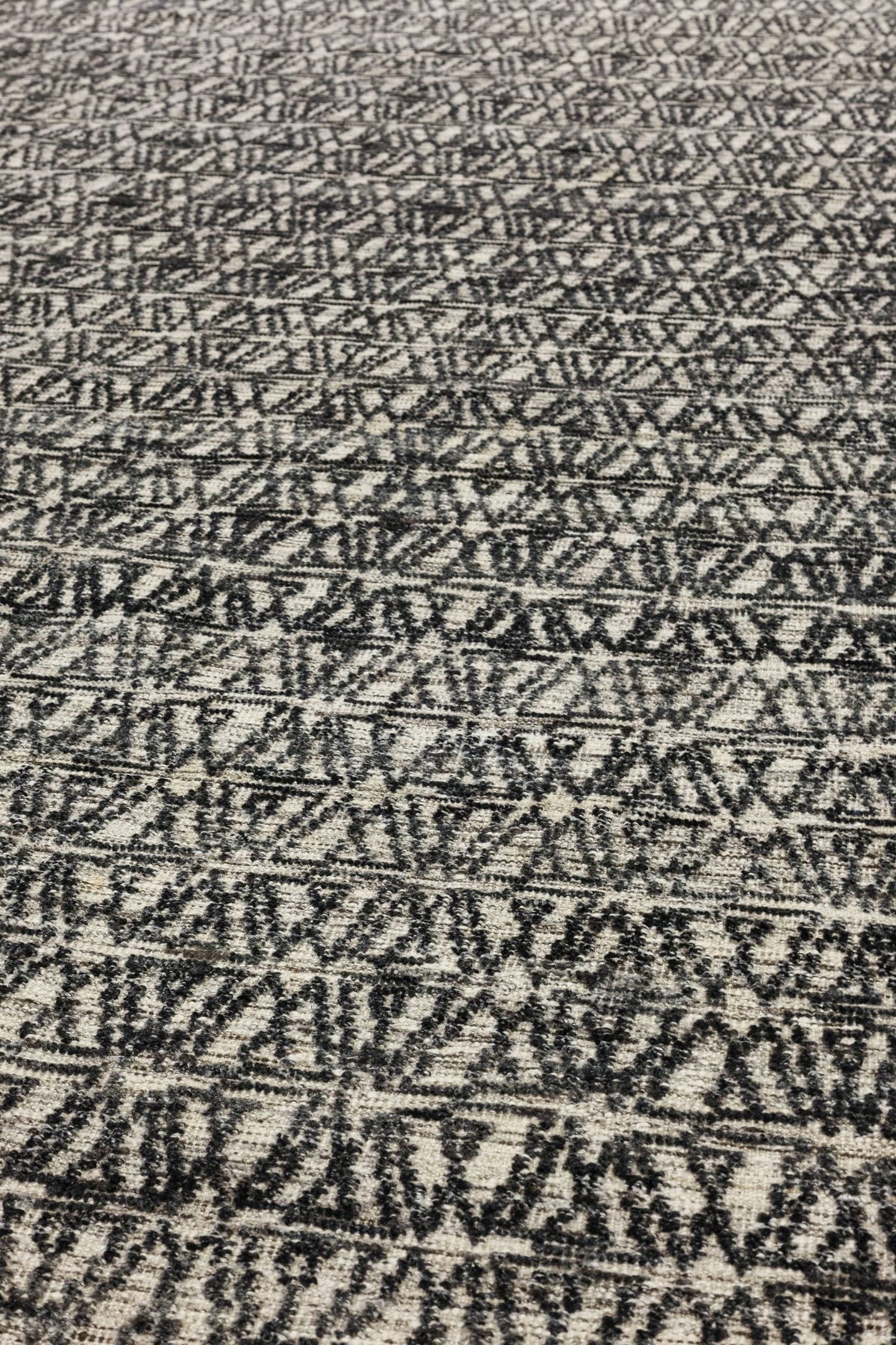 Nikola Handwoven Transitional Rug, J80853