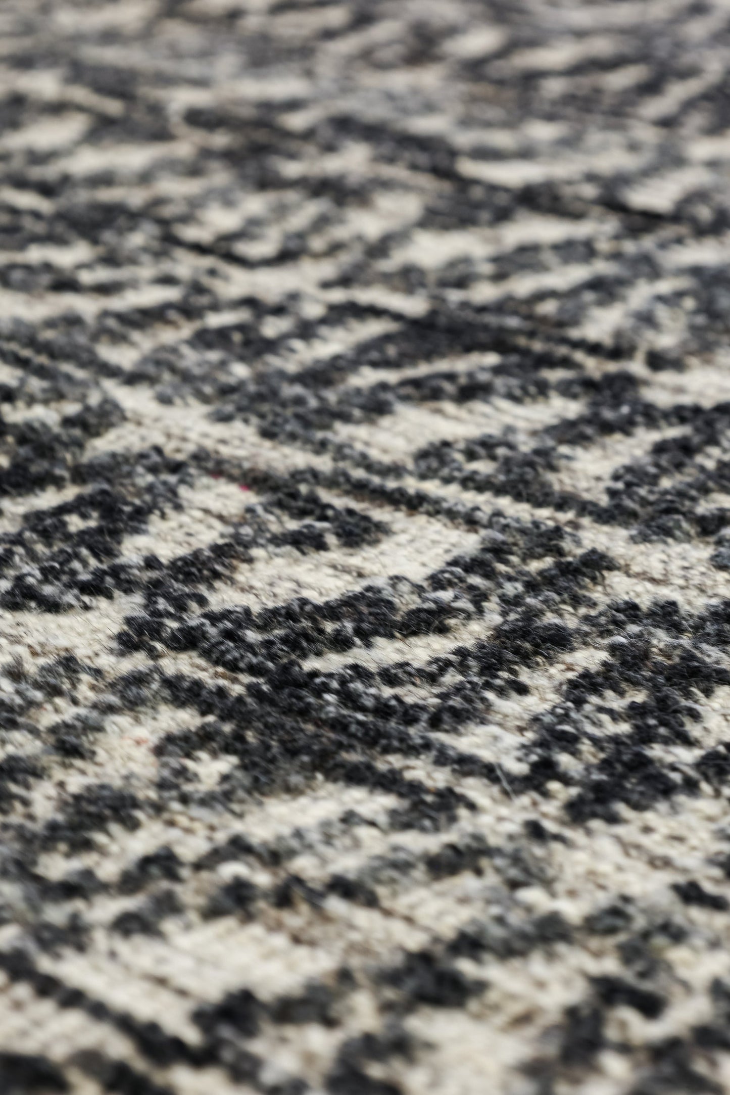 Nikola Handwoven Transitional Rug, J80853