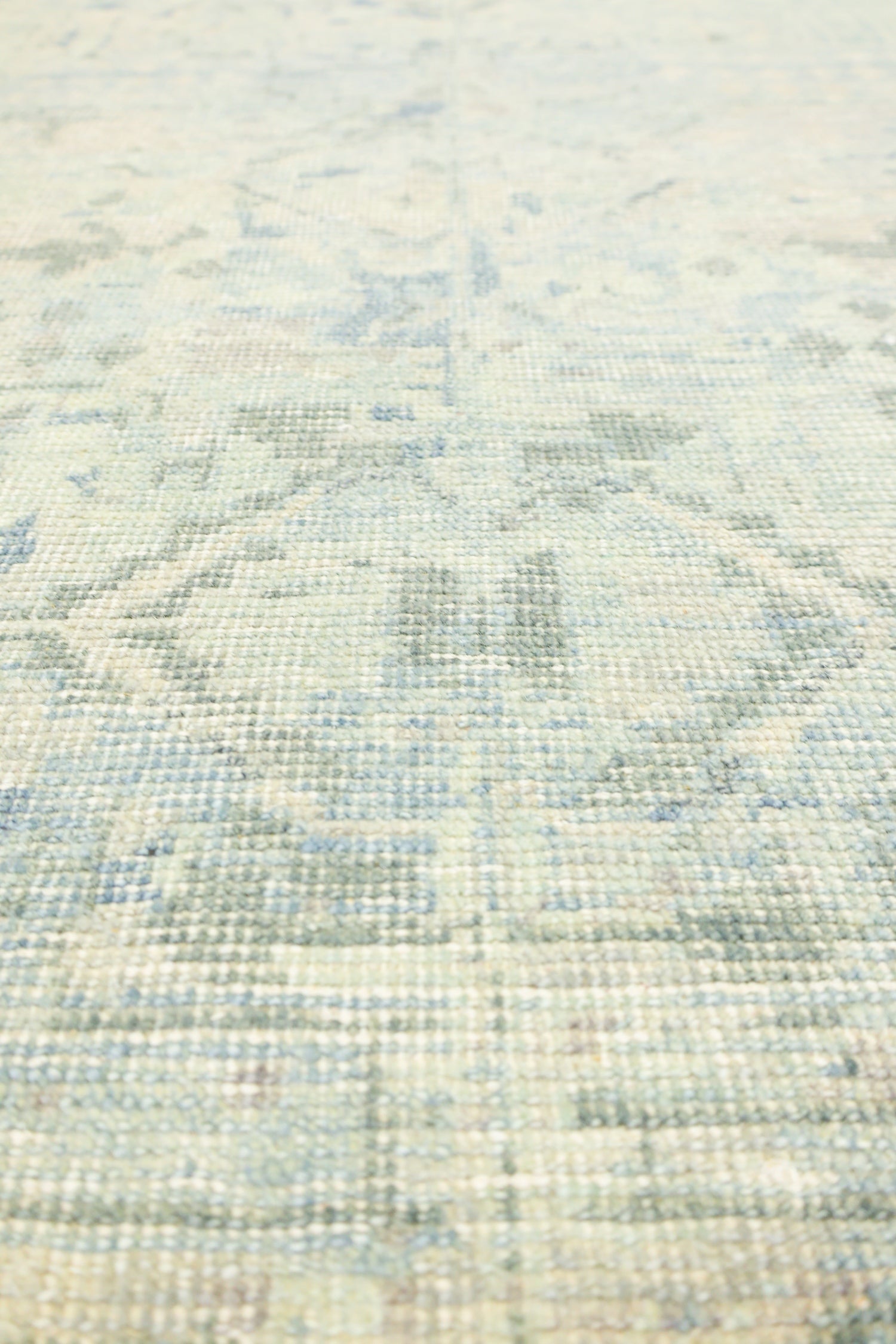 Oushak Handwoven Transitional Rug, J71406