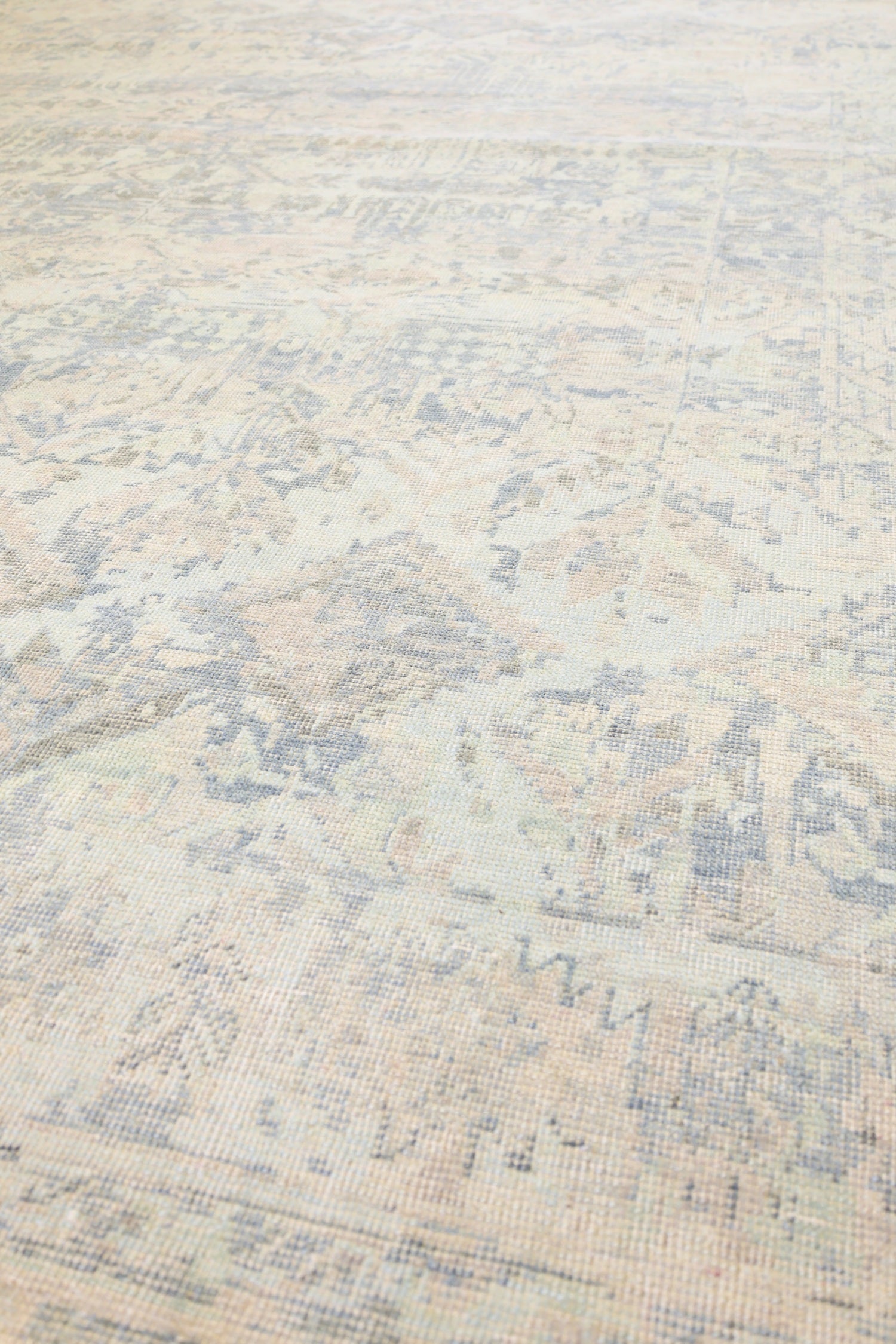 Oushak Handwoven Transitional Rug, J71441