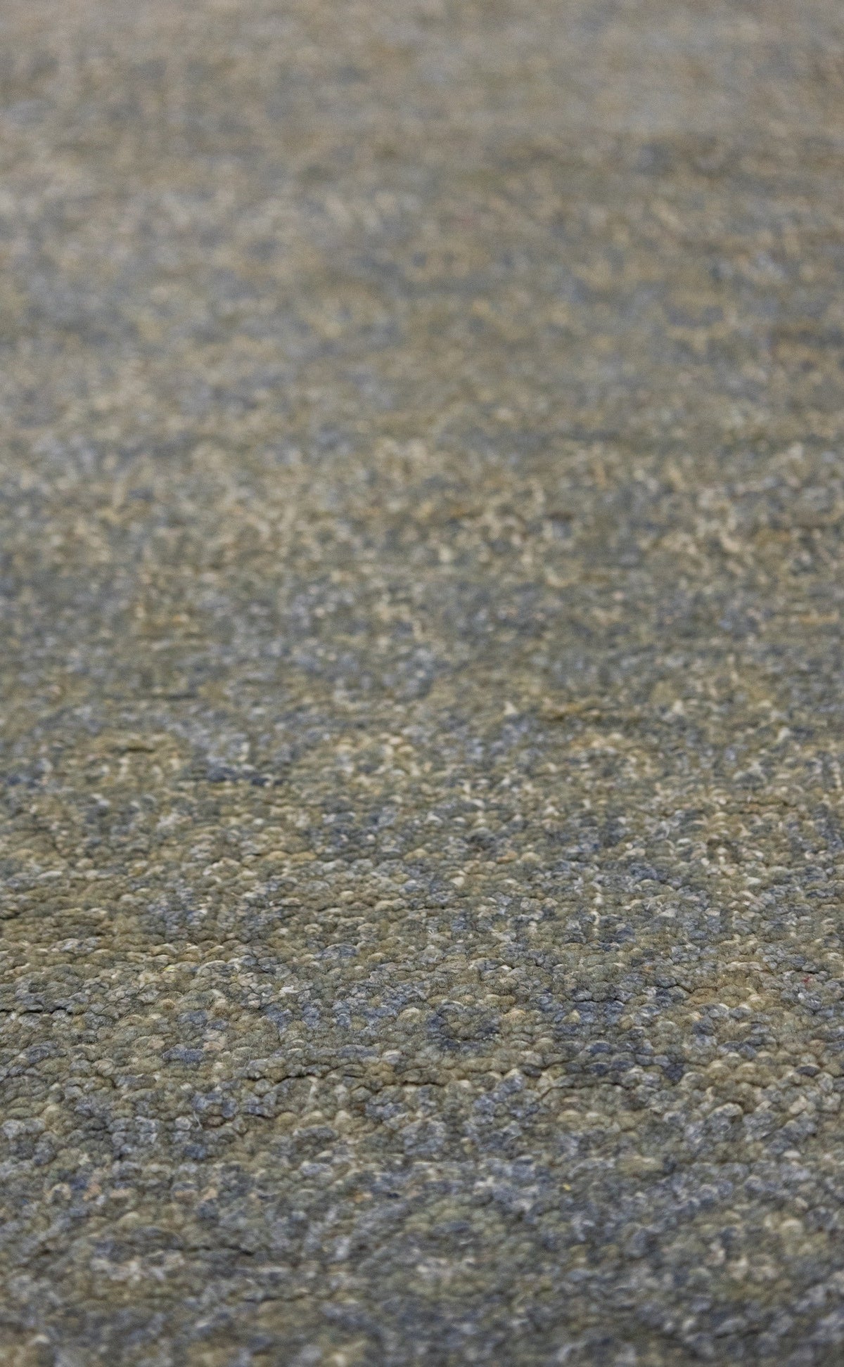Petite Repeat Handwoven Transitional Rug, J88460