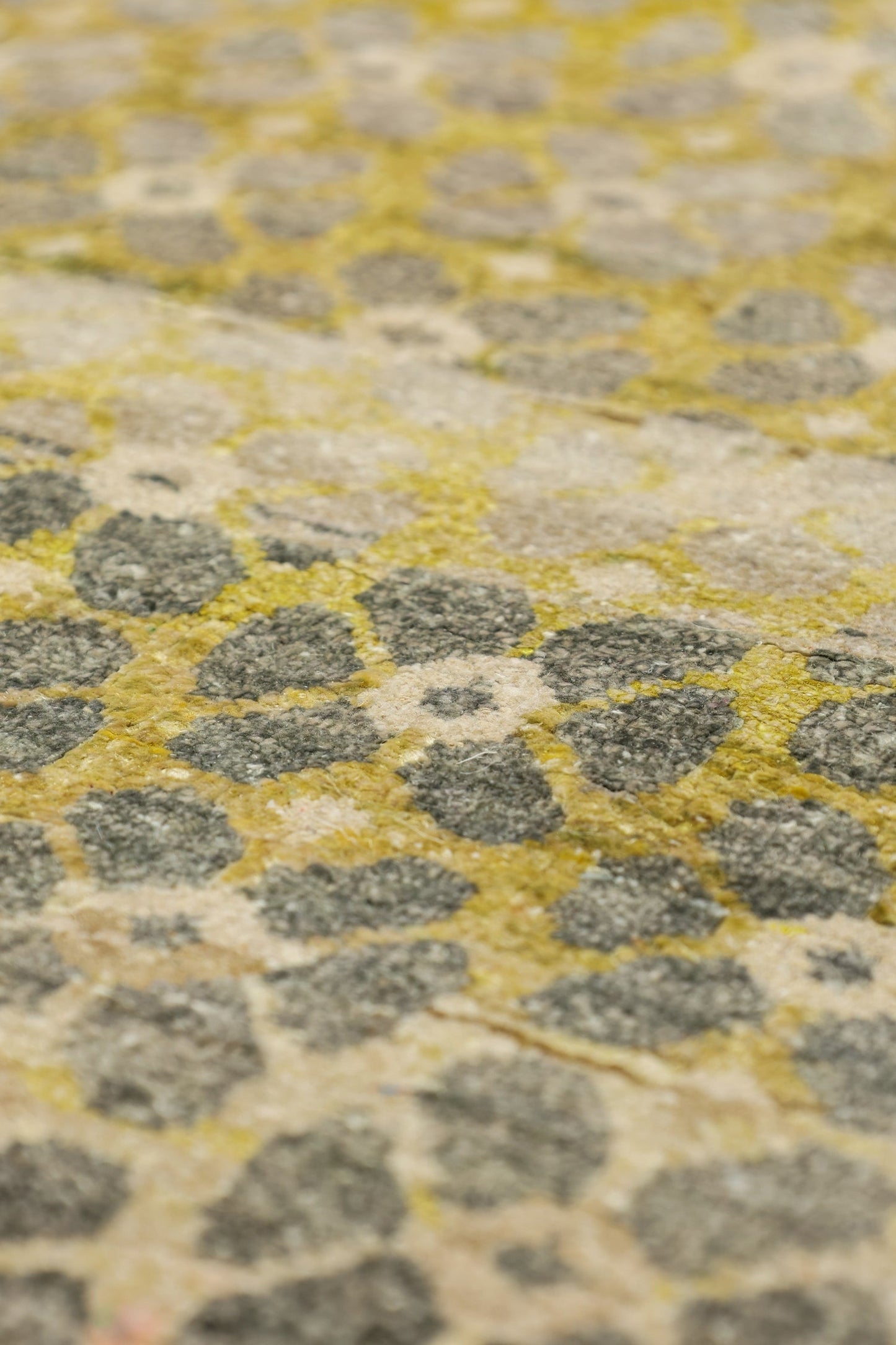 Petite Repeat Handwoven Transitional Rug, J80561
