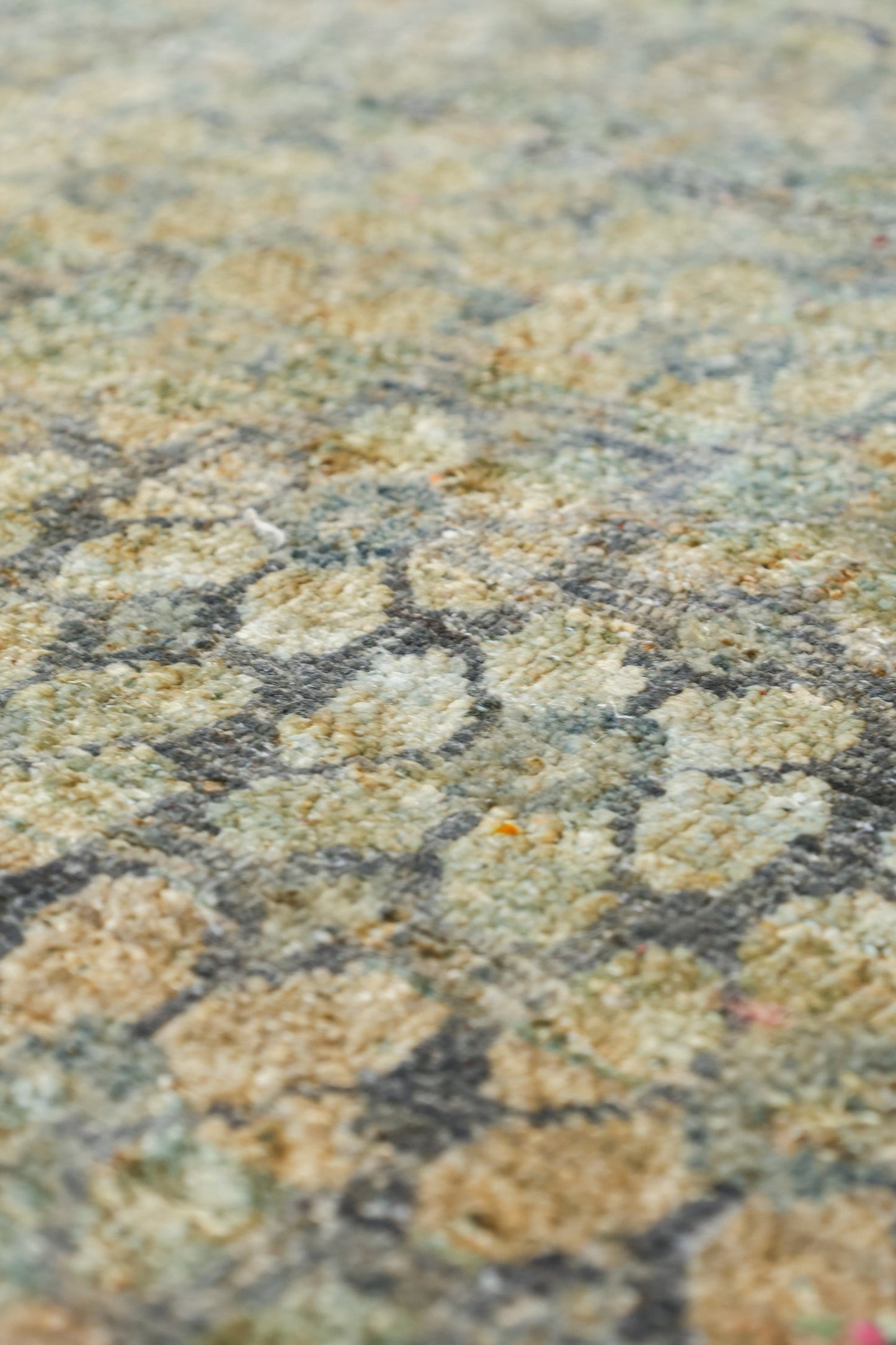 Petite Repeat Handwoven Transitional Rug, J80563