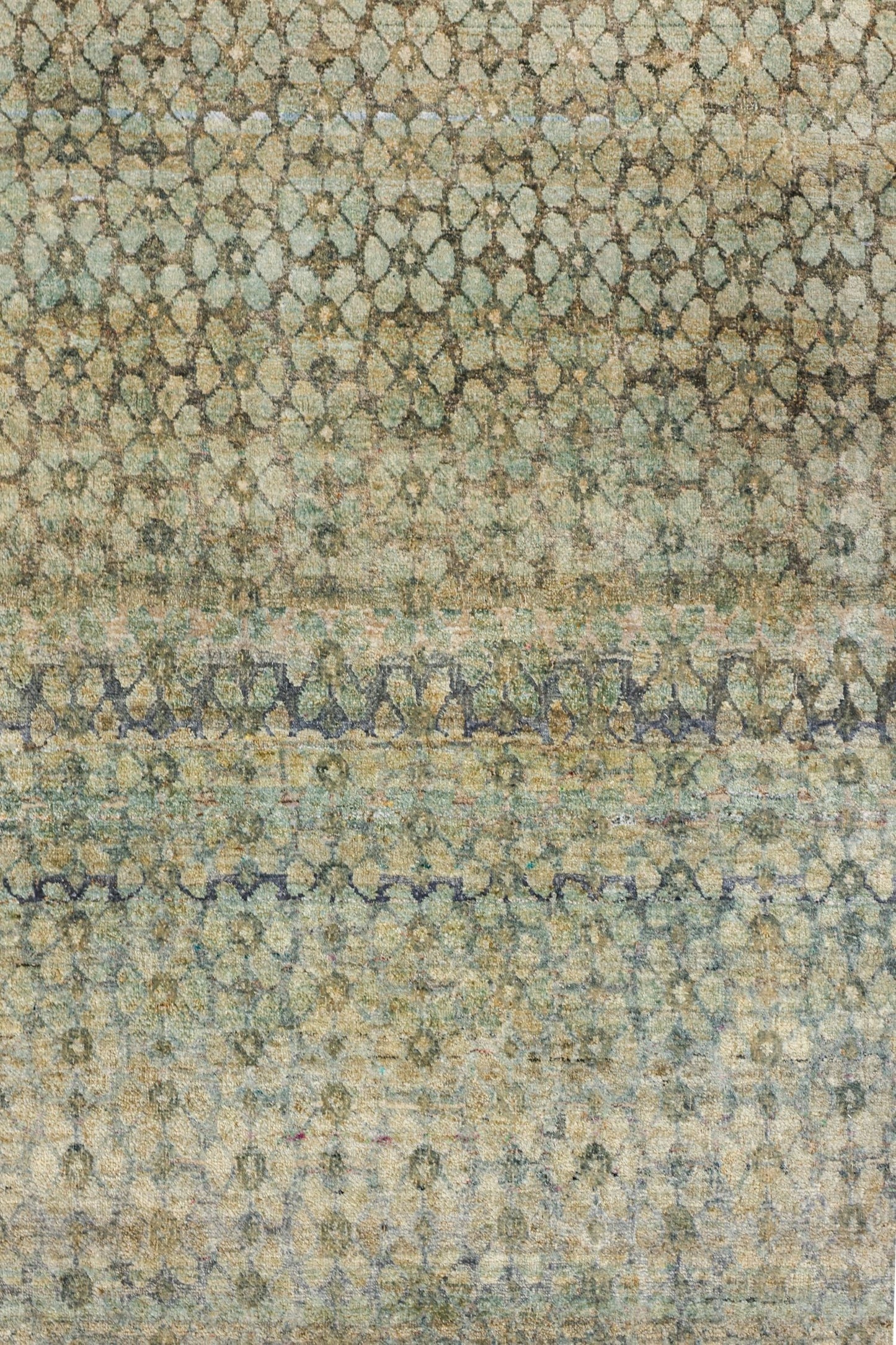 Petite Repeat Handwoven Transitional Rug, J80563
