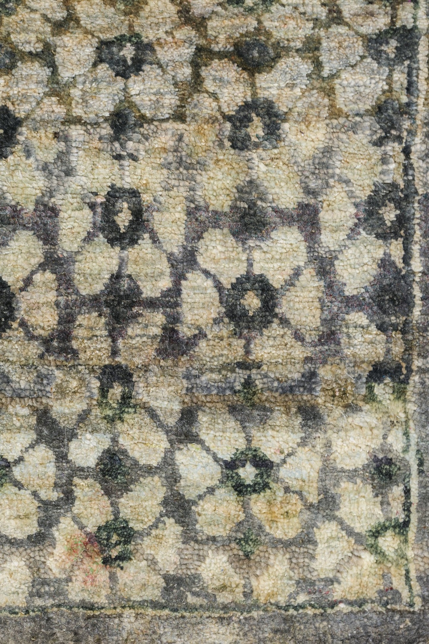 Petite Repeat Handwoven Transitional Rug, J80563