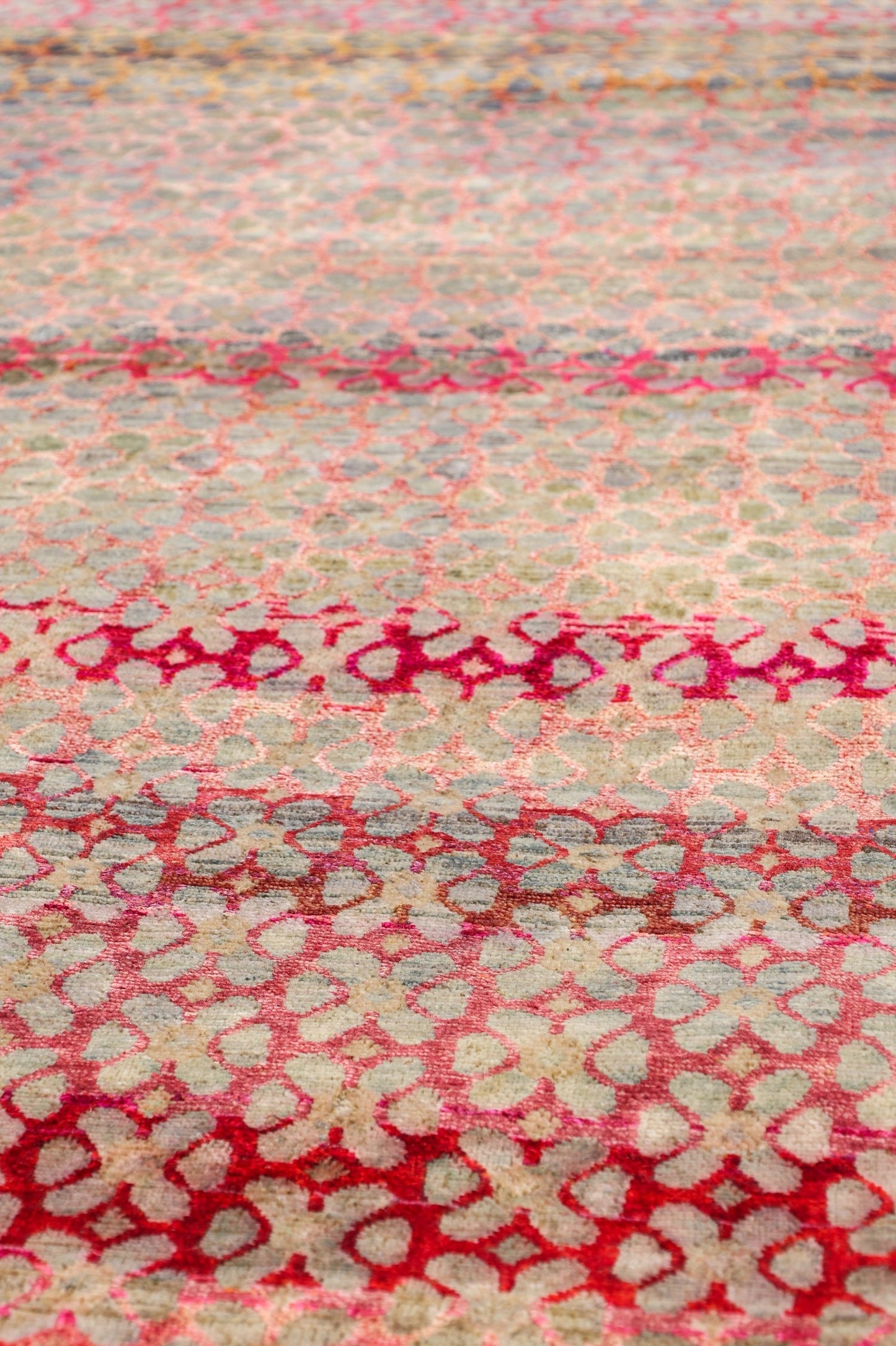 Petite Repeat Handwoven Transitional Rug, J80577