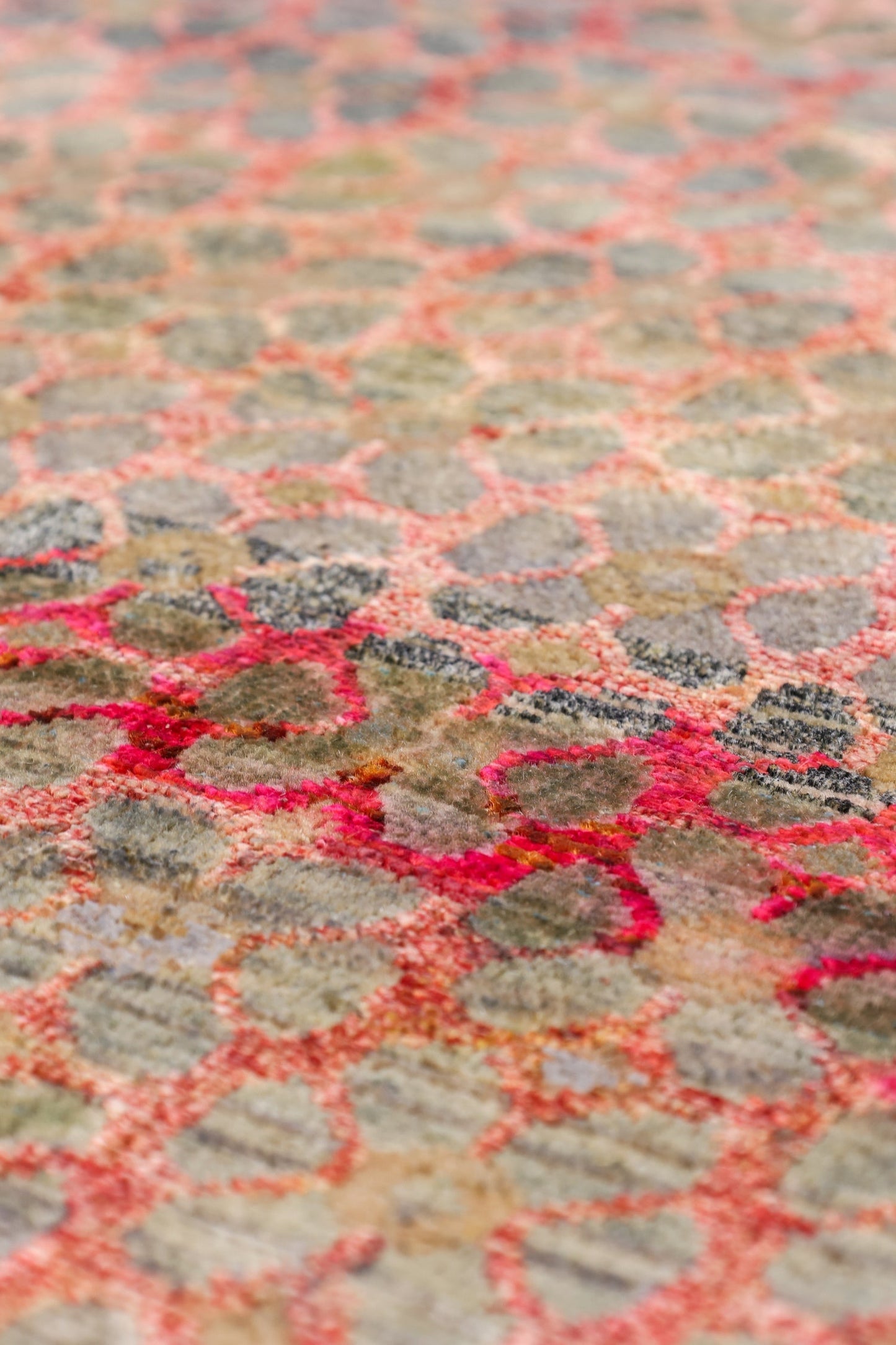 Petite Repeat Handwoven Transitional Rug, J80577