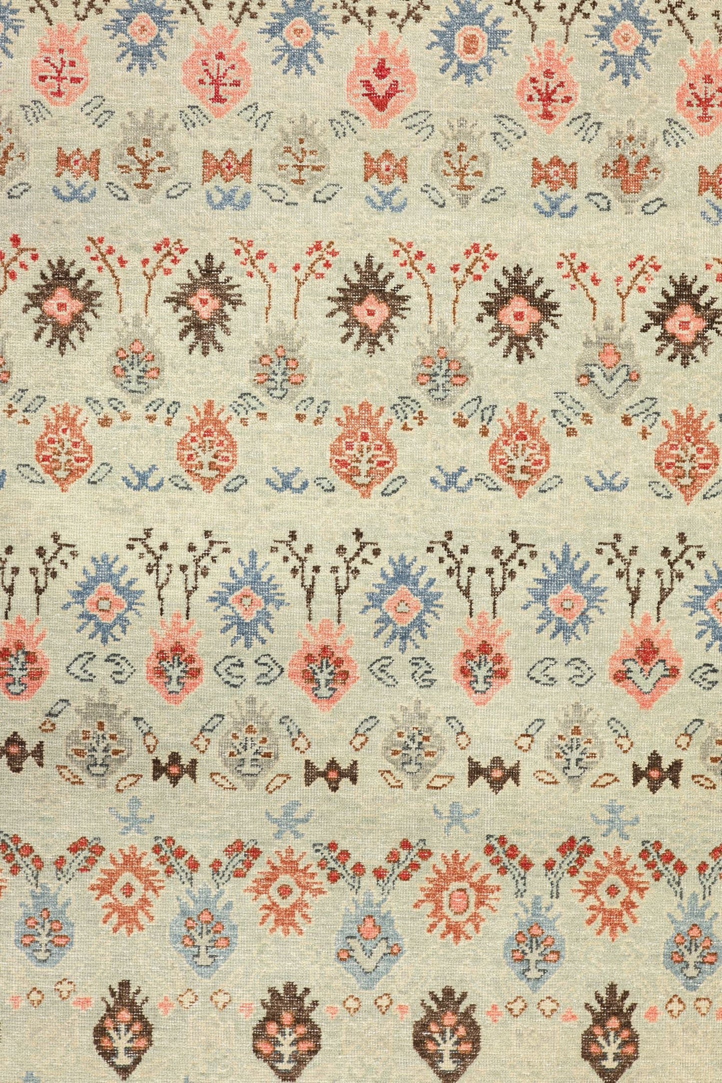 Samarkand Handwoven Transitional Rug, J80649