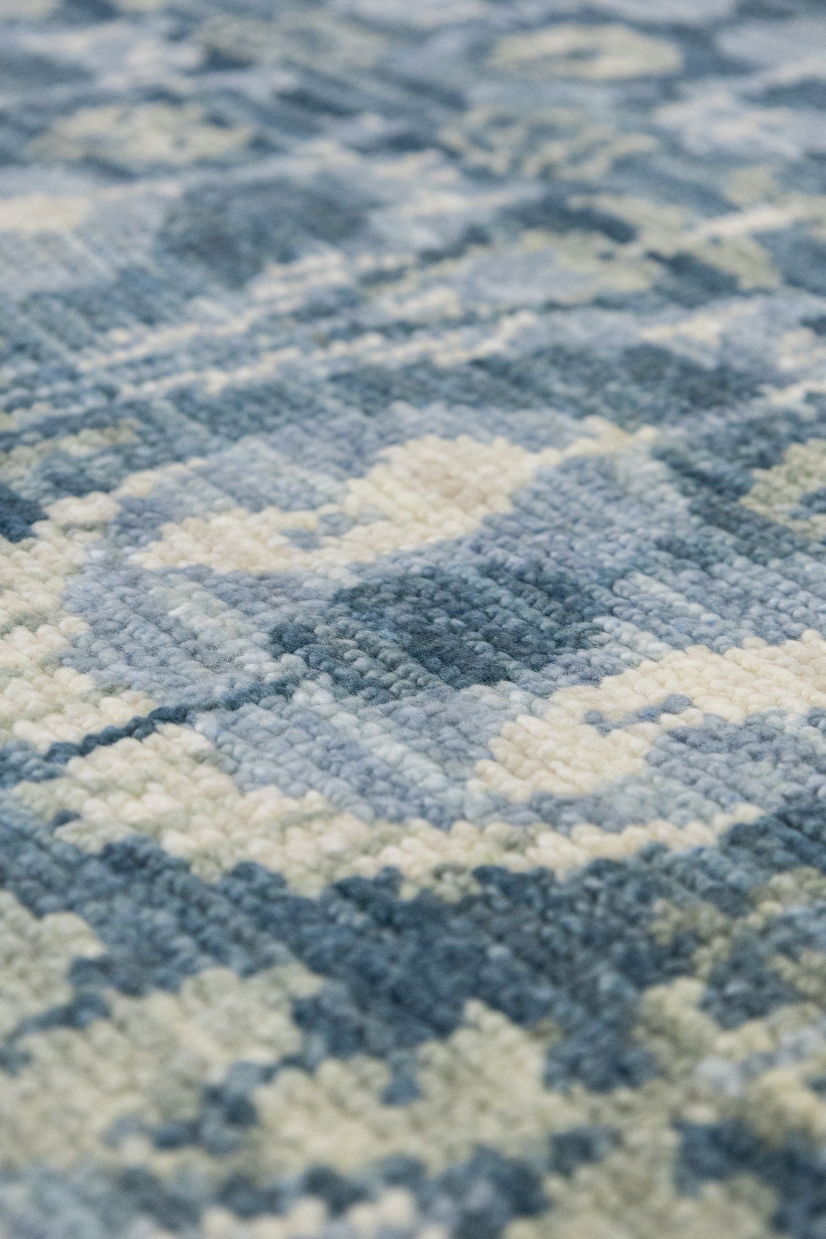 Samarkand Handwoven Transitional Rug, J88113