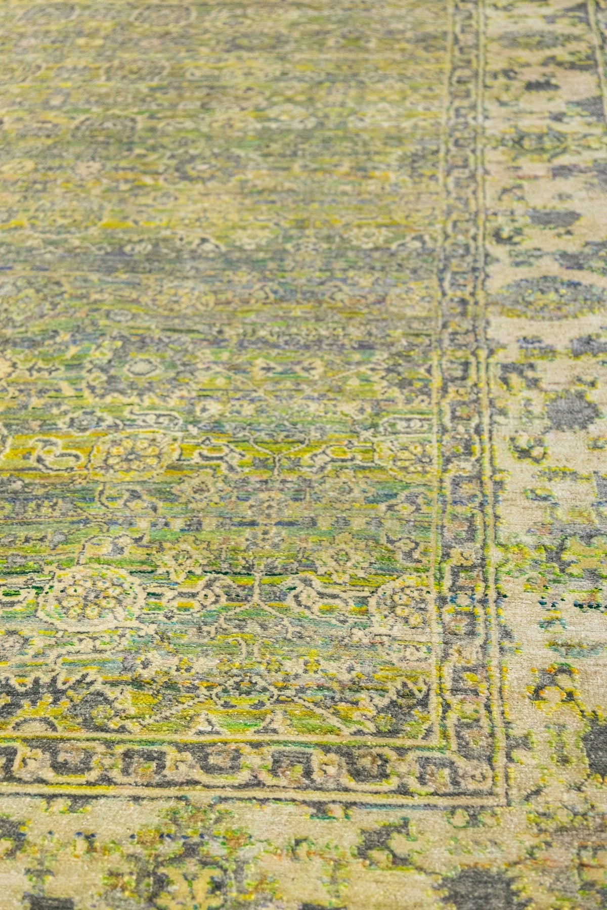 Samarkand Handwoven Transitional Rug, J88443