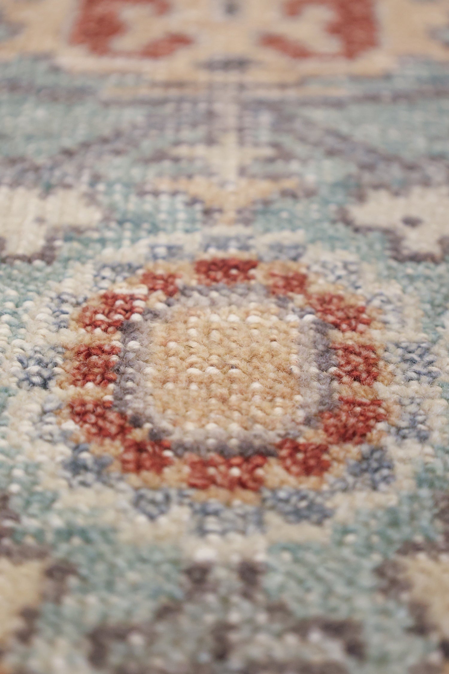 Serapi Handwoven Transitional Rug, J70430