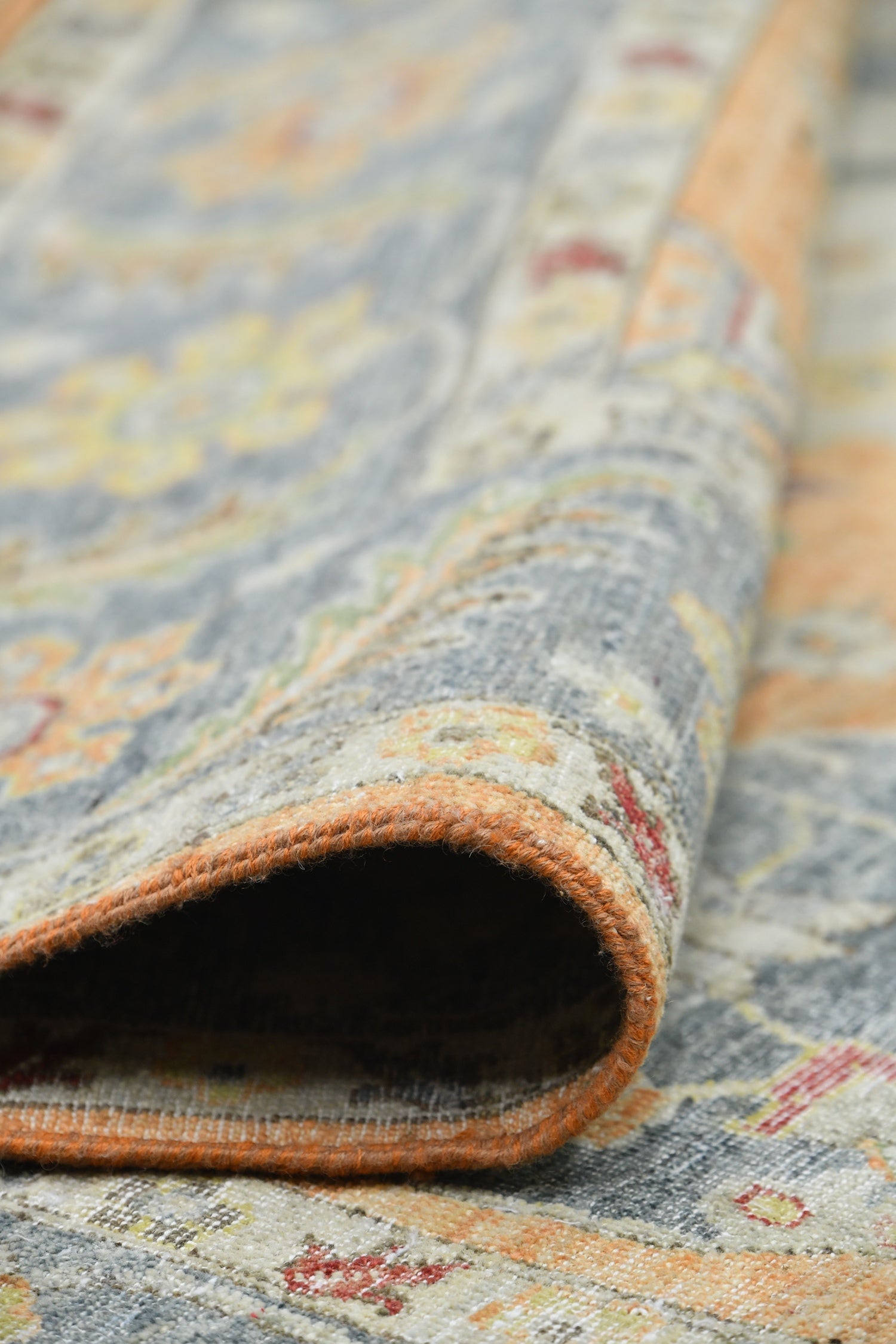 Serapi Handwoven Transitional Rug, J70328
