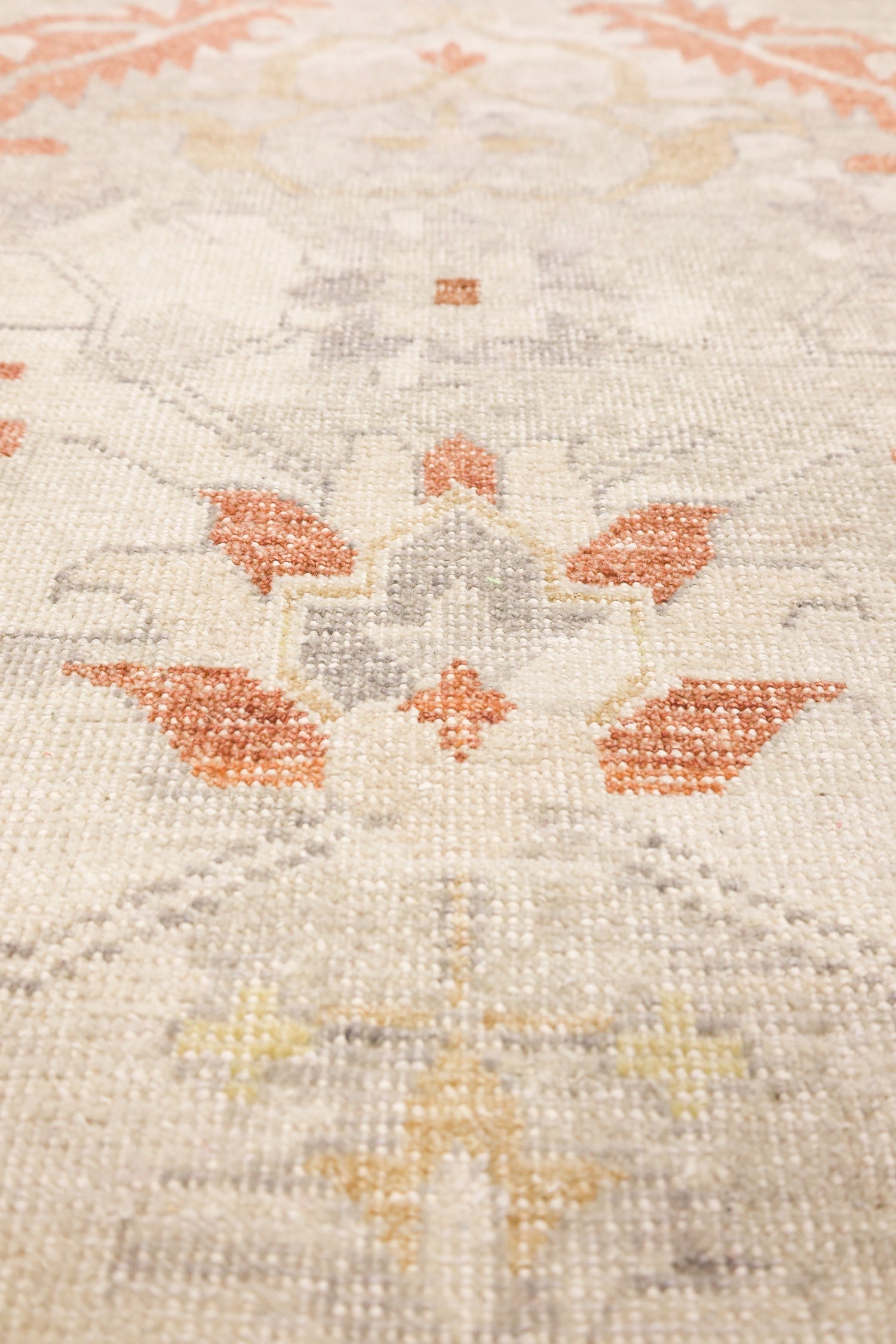 Serapi Handwoven Transitional Rug, J71376