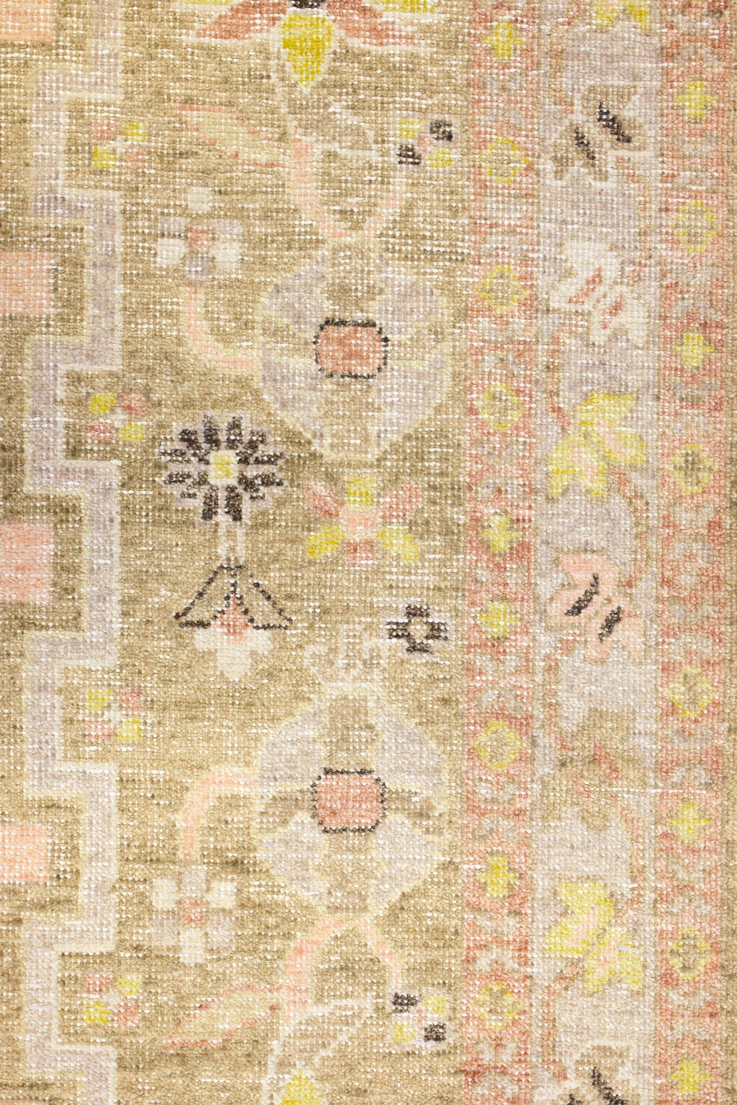 Serapi Handwoven Transitional Rug, J71377