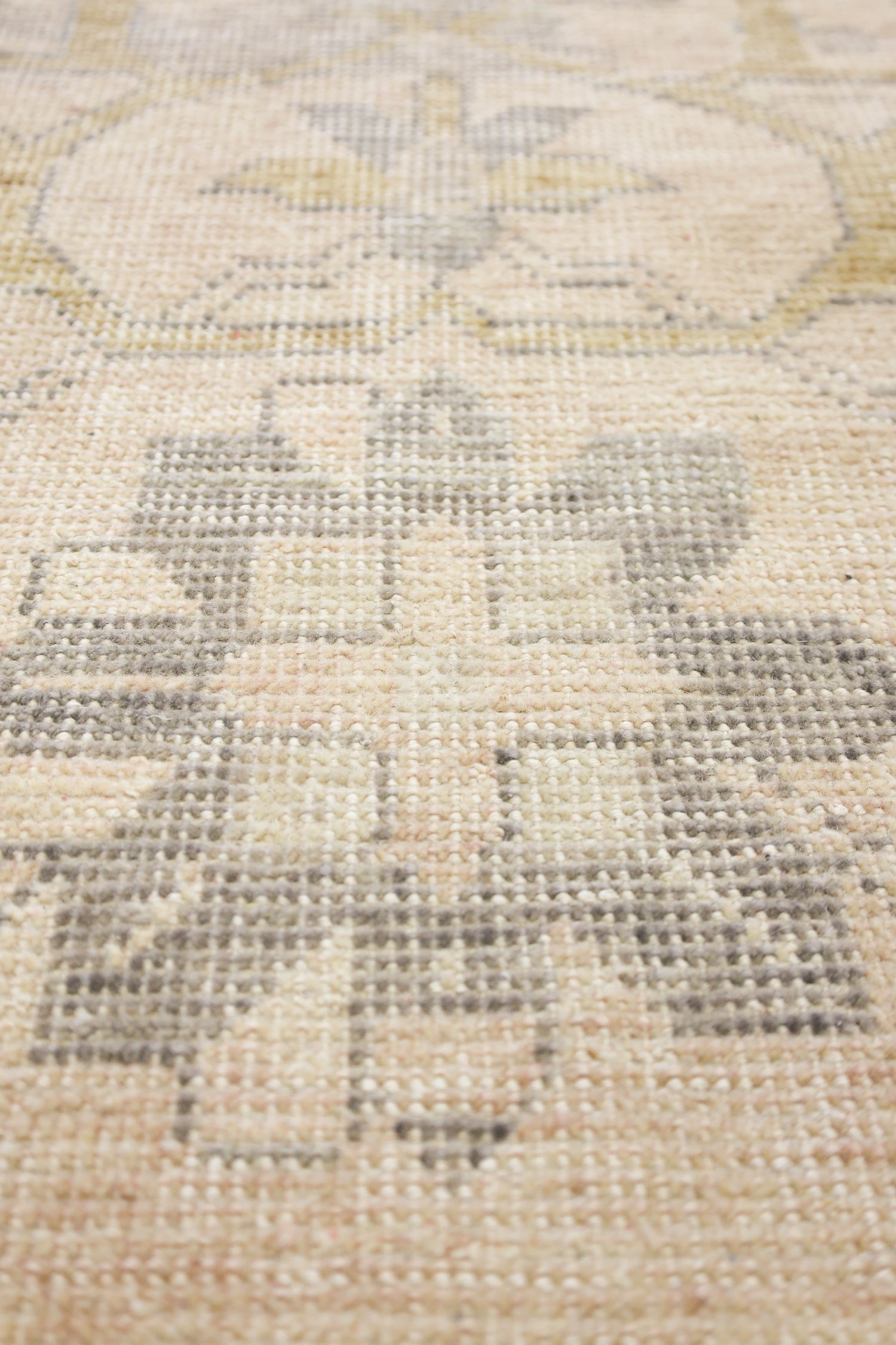 Serapi Handwoven Transitional Rug, J71383