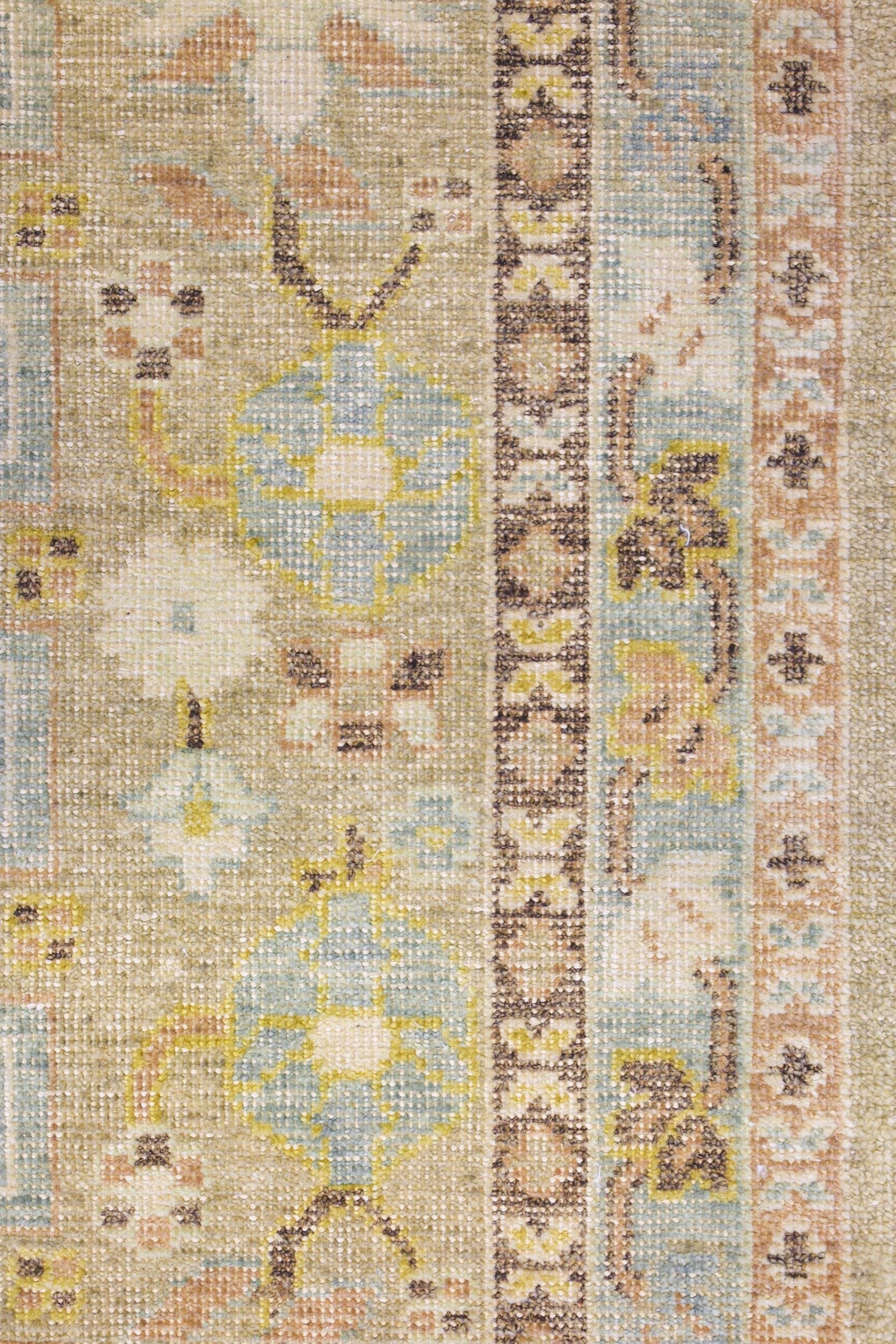 Serapi Handwoven Transitional Rug, J71404