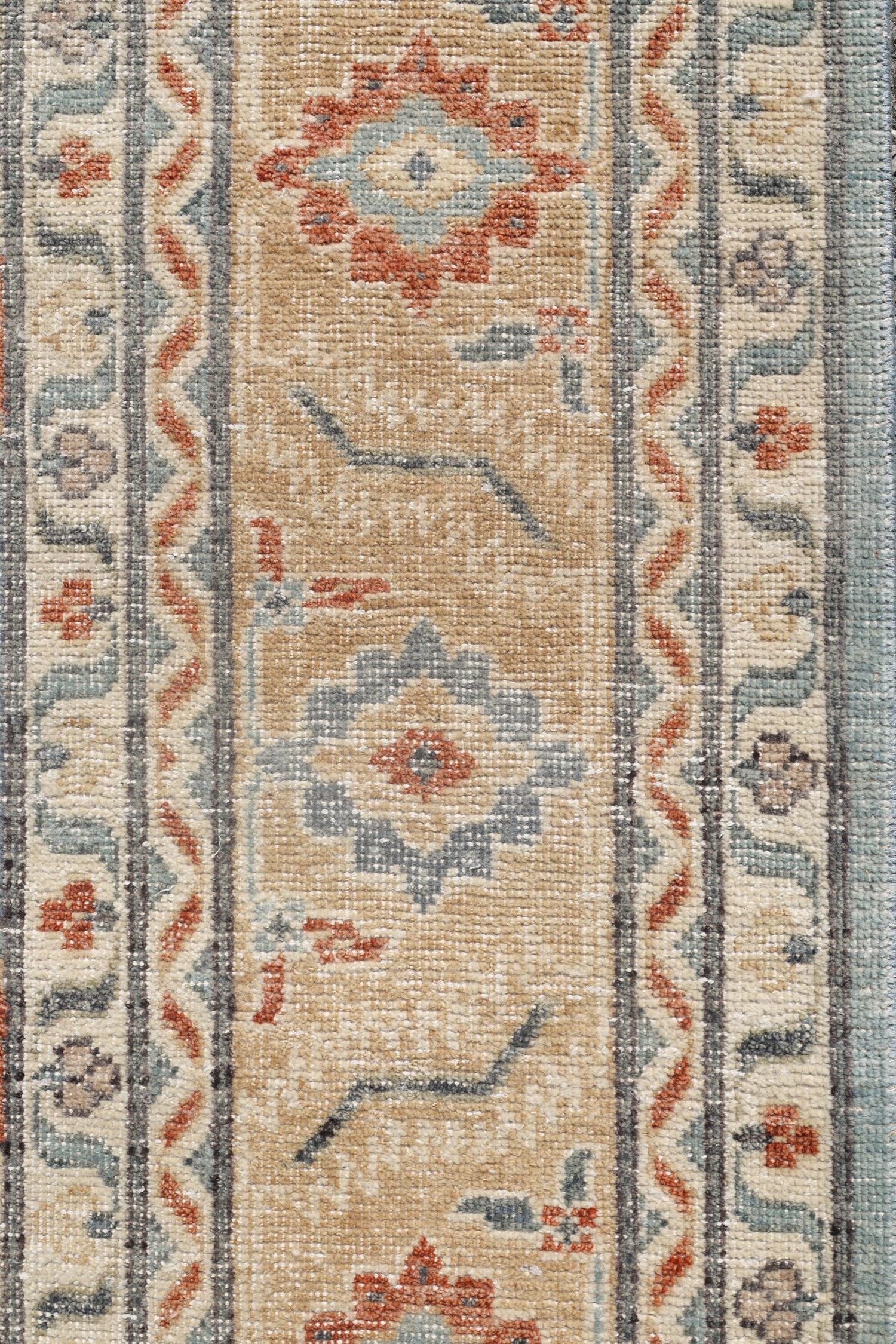 Serapi Handwoven Transitional Rug, J74325