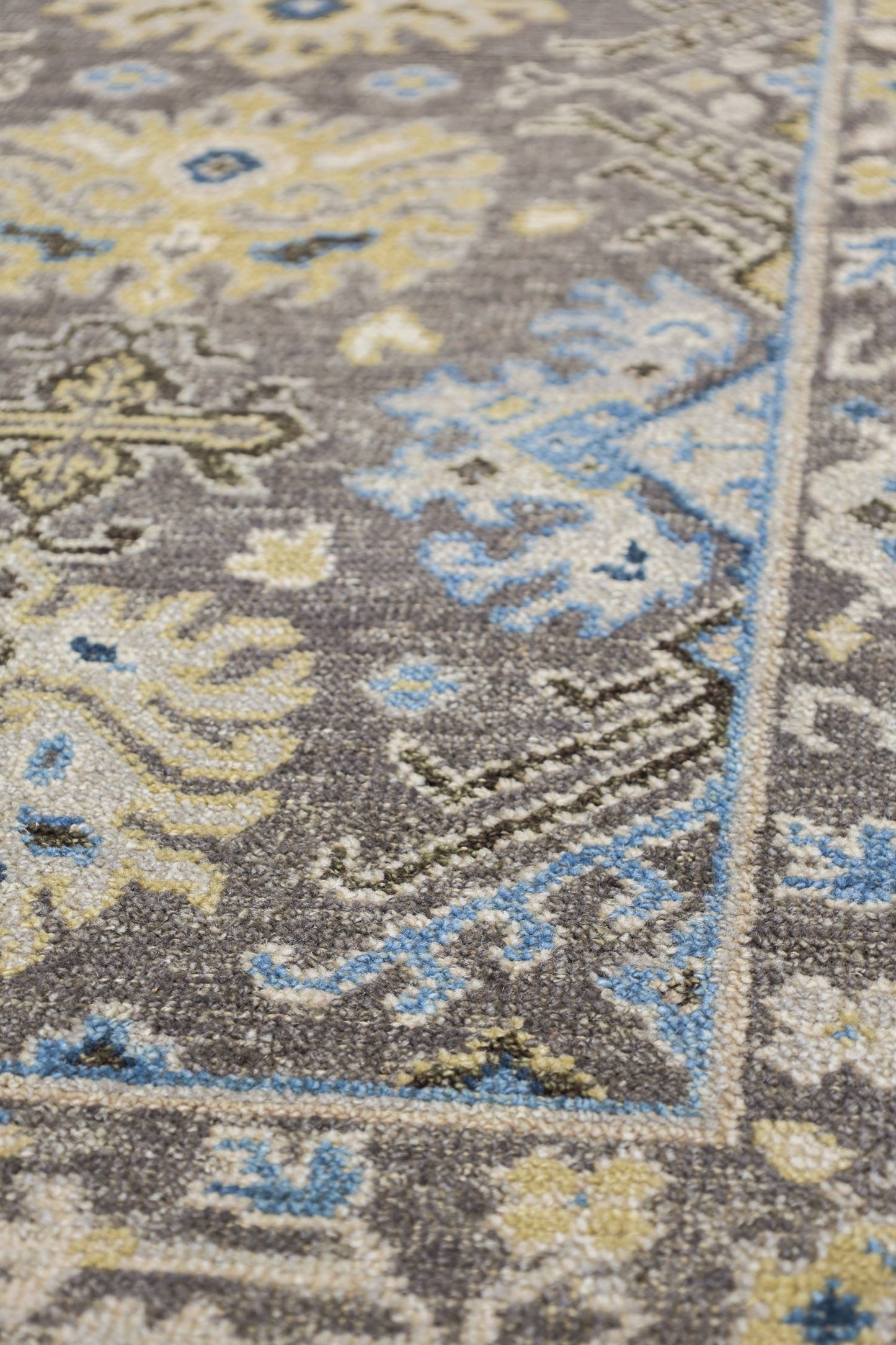 Smirna Handwoven Transitional Rug, J79985