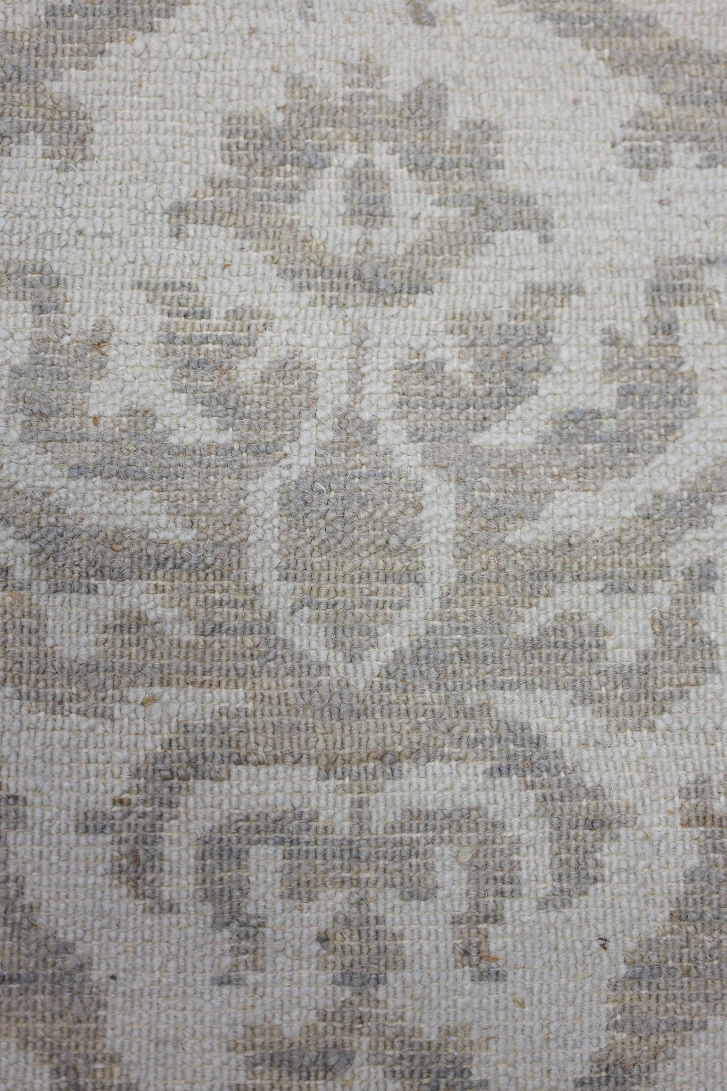 Spanish Handwoven Transitional Rug, J75894