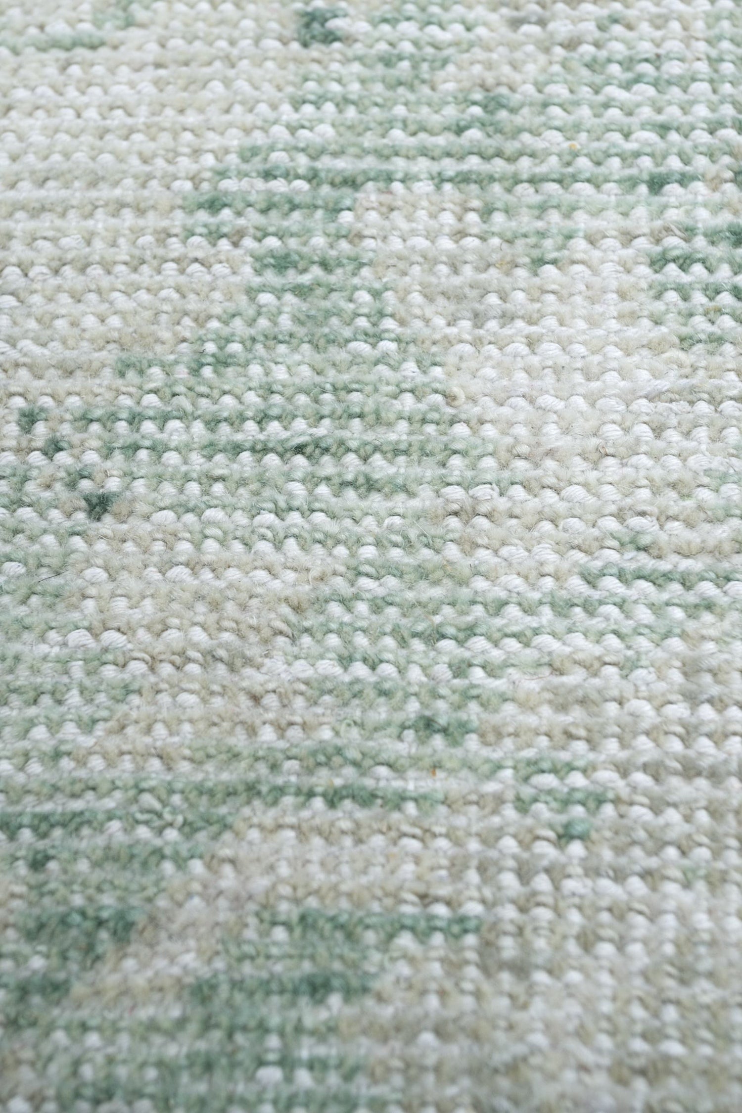 Sultanabad Handwoven Transitional Rug, J70198