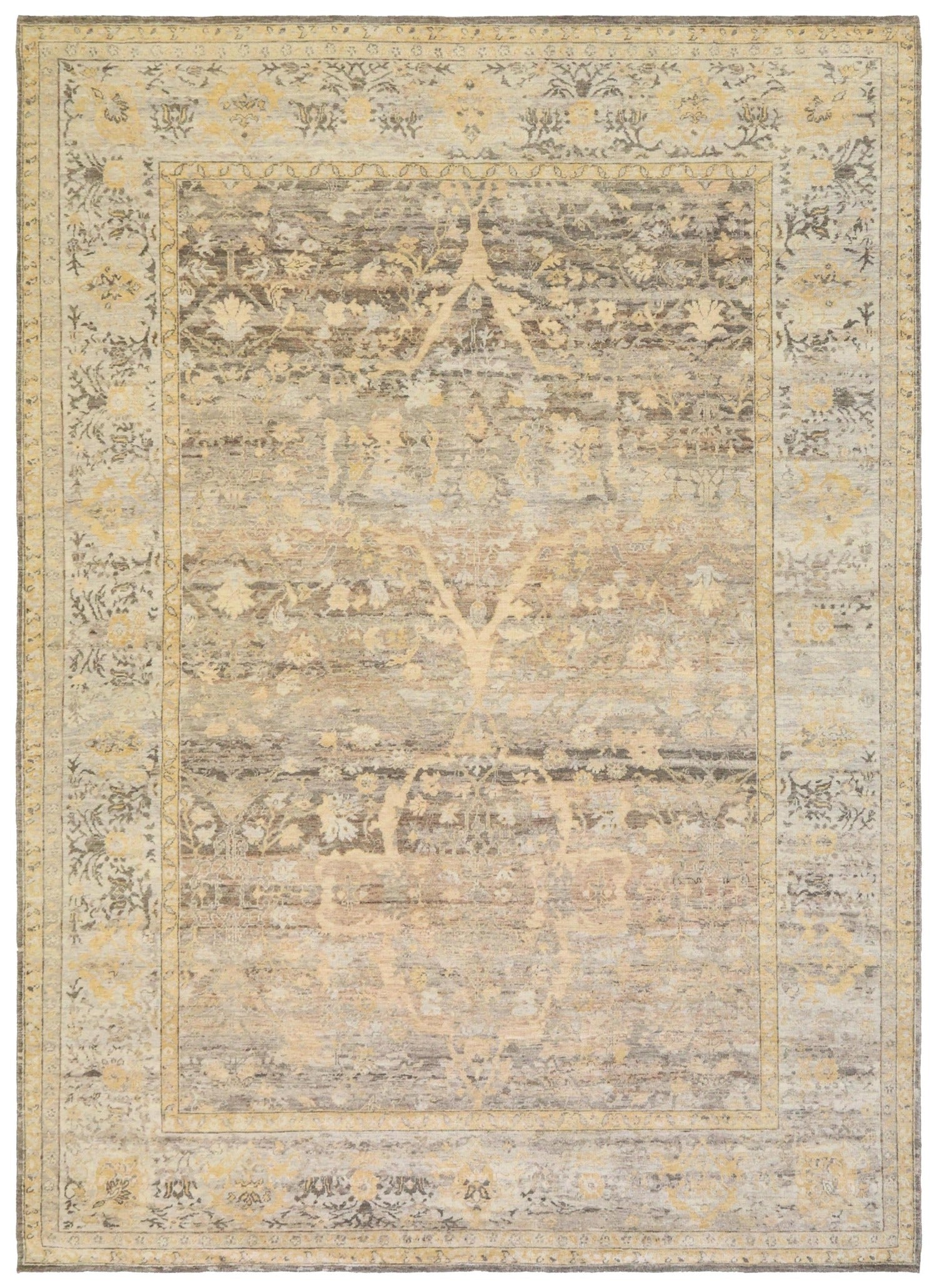 Sultanabad Handwoven Transitional Rug