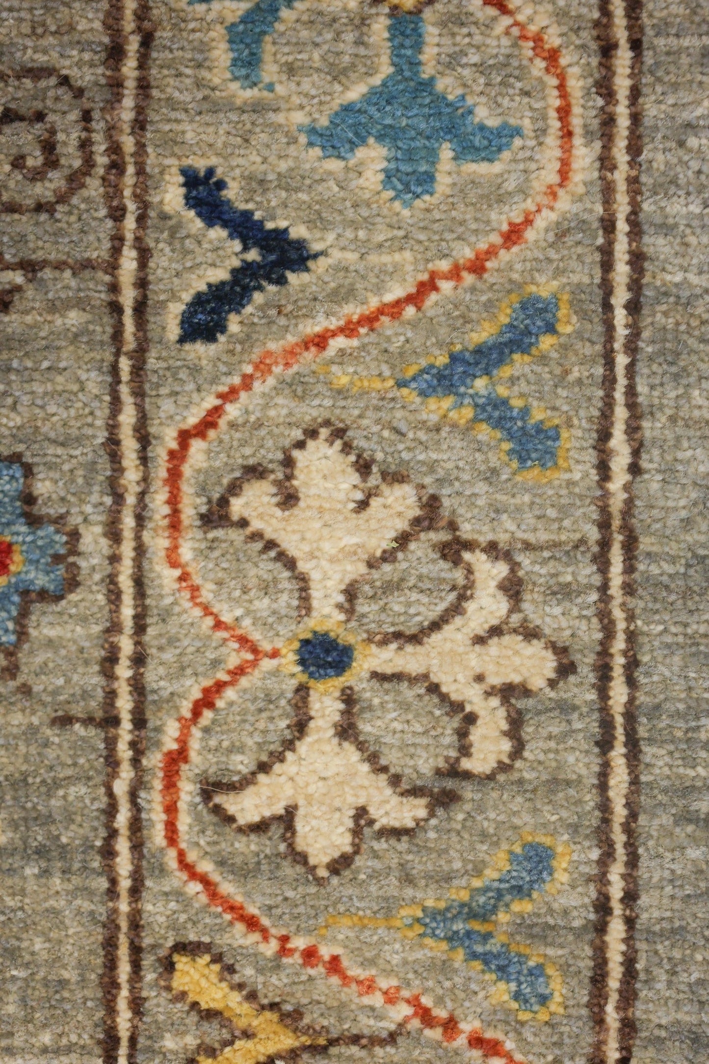 Suzani Handwoven Transitional Rug, 77747