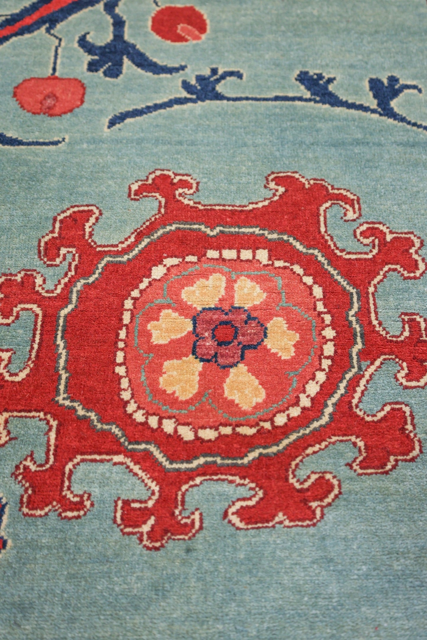 Suzani Handwoven Transitional Rug, J74891