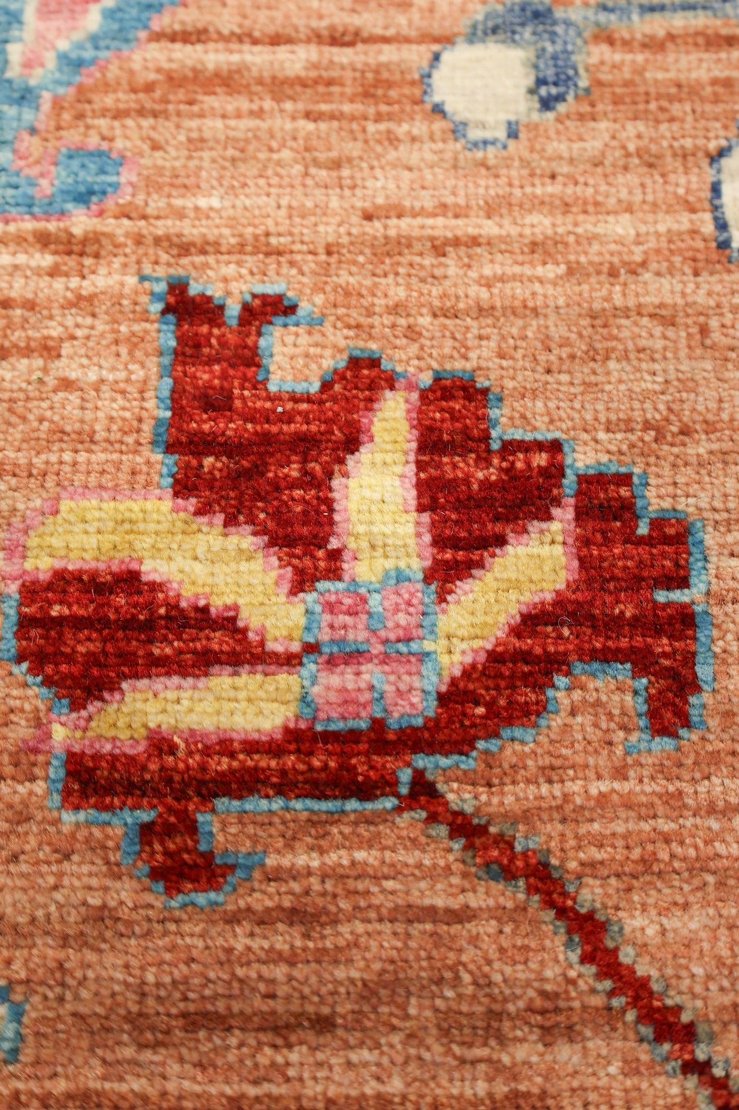 Suzani Handwoven Transitional Rug, J76366