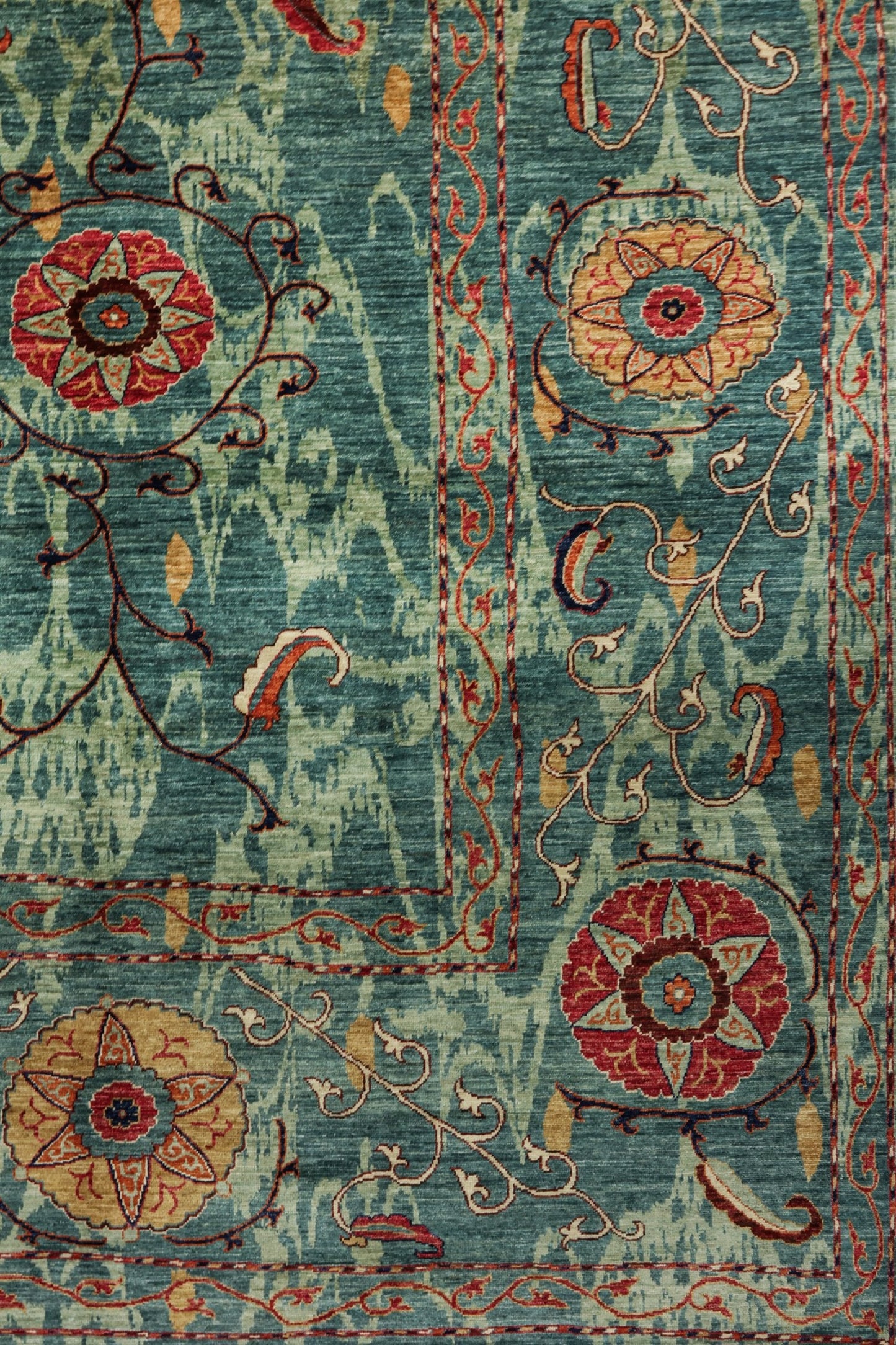 Suzani Handwoven Transitional Rug, J81061