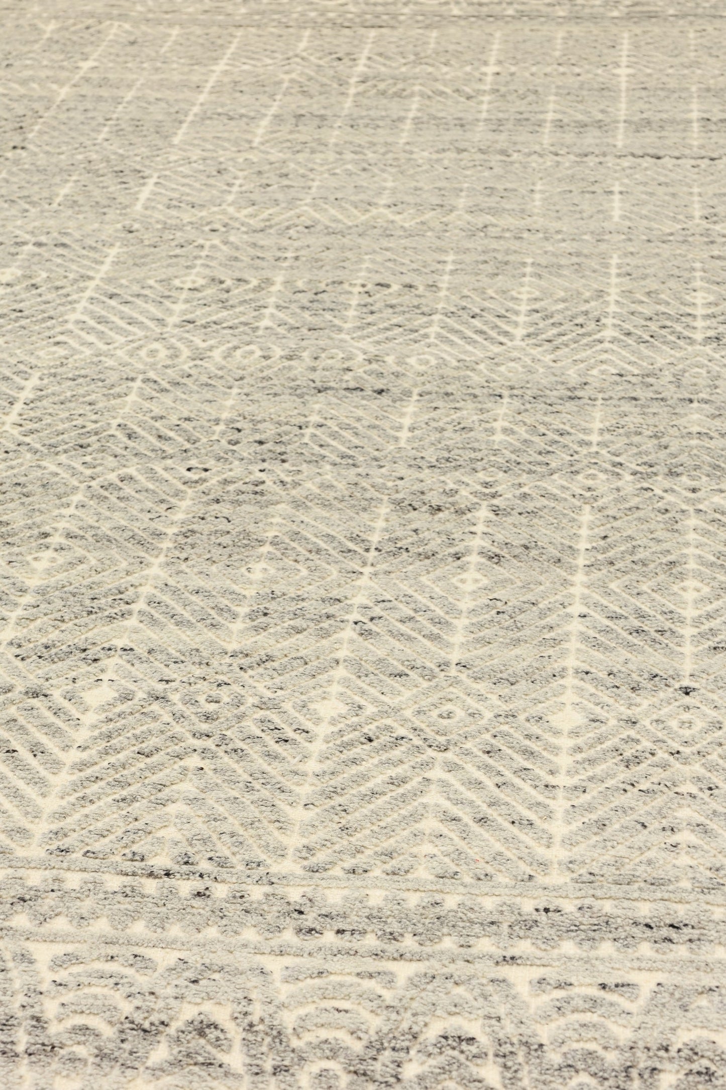 Syros Handwoven Transitional Rug, J80842