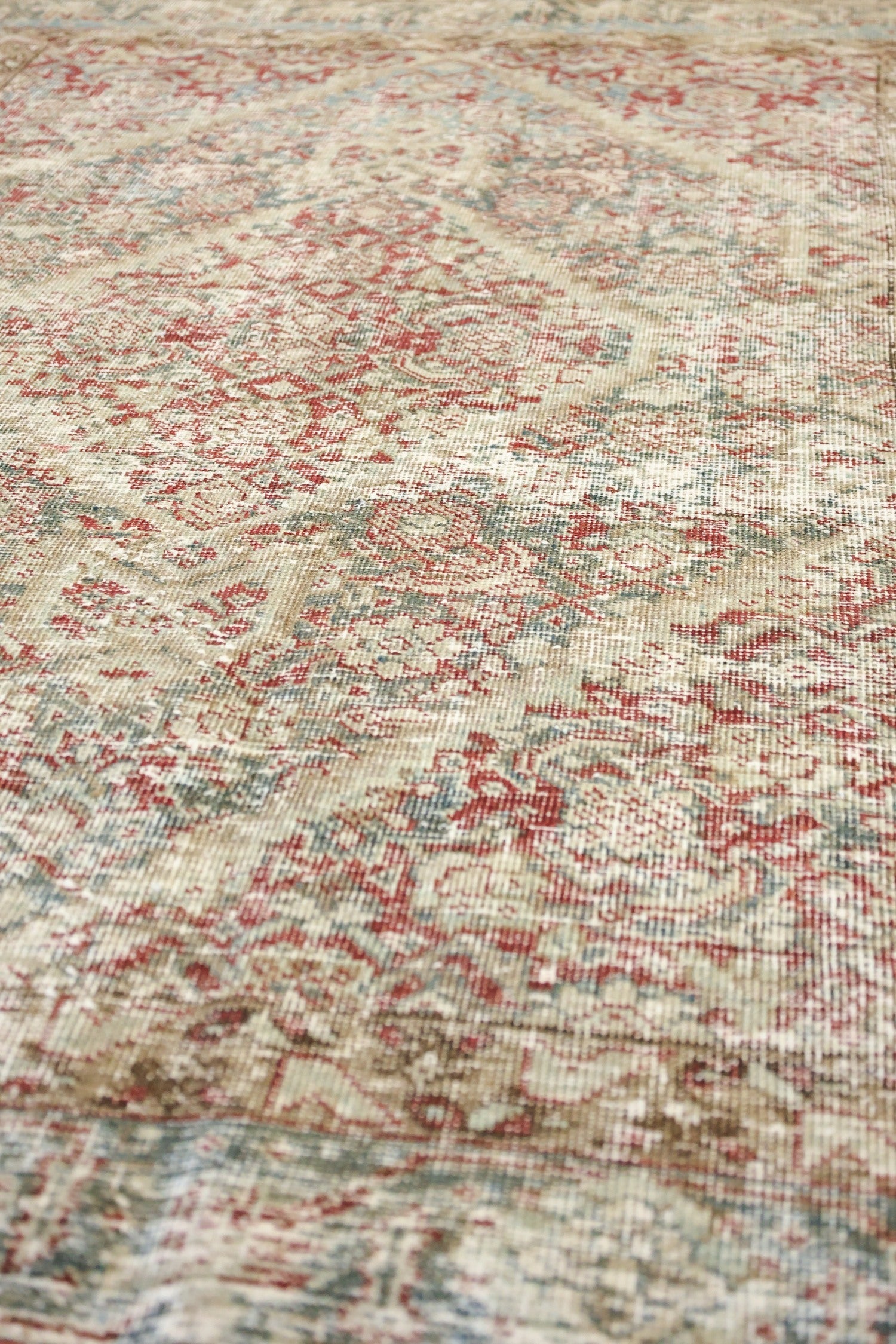 Vintage Tabriz Handwoven Transitional Rug, J69270