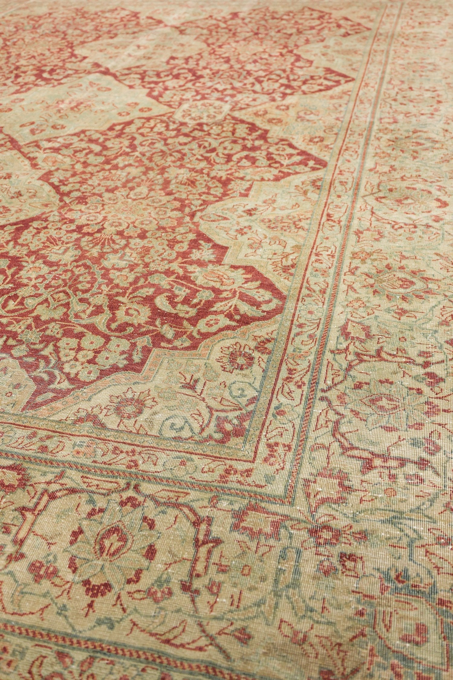 Vintage Tabriz Handwoven Transitional Rug, J70609