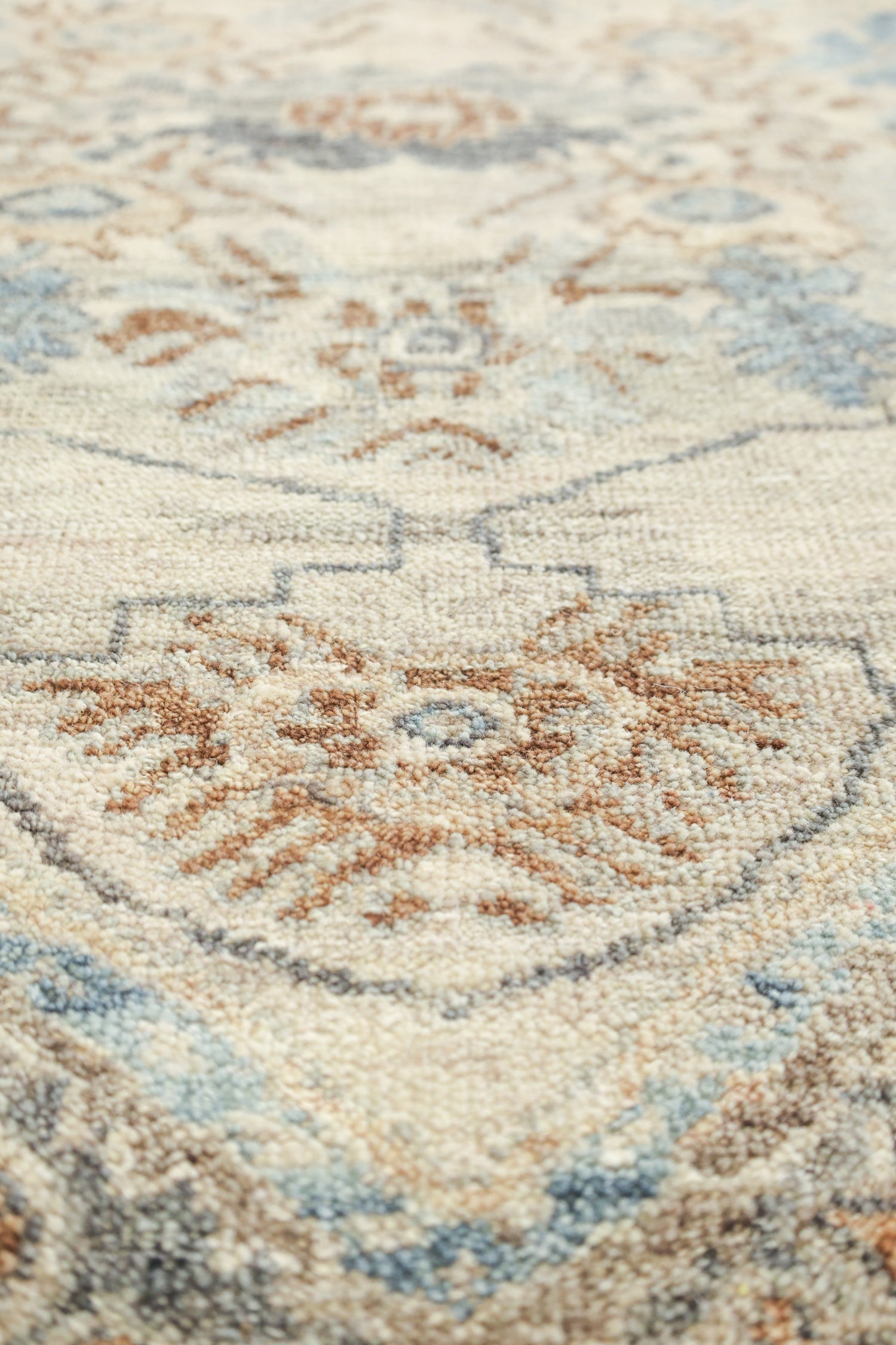 Ziegler Handwoven Transitional Rug, J72028