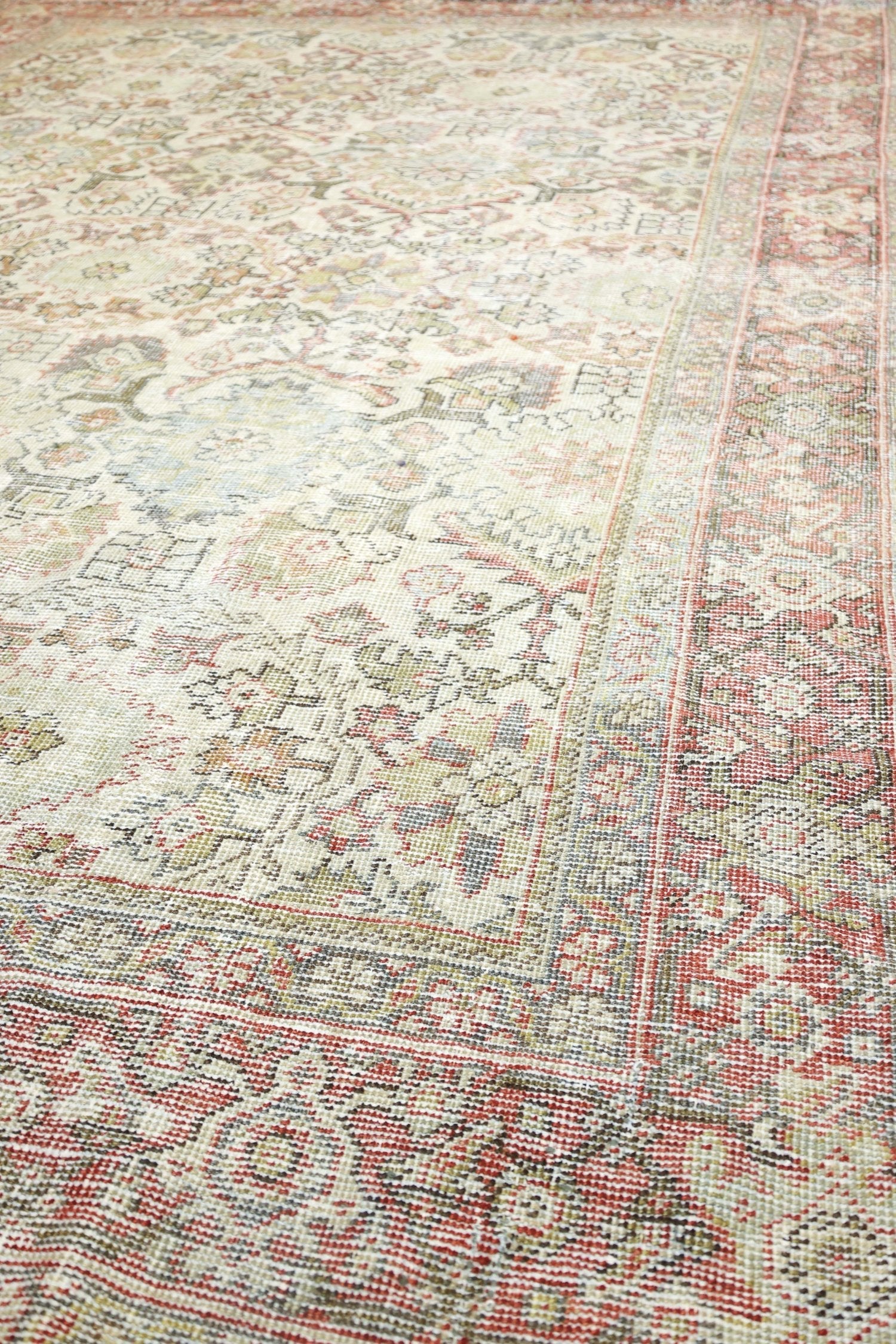 Vintage Ziegler Mahal Handwoven Transitional Rug, J75810
