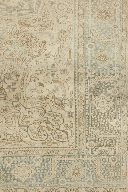 Vintage Ahar Heriz Handwoven Tribal Rug, J81299