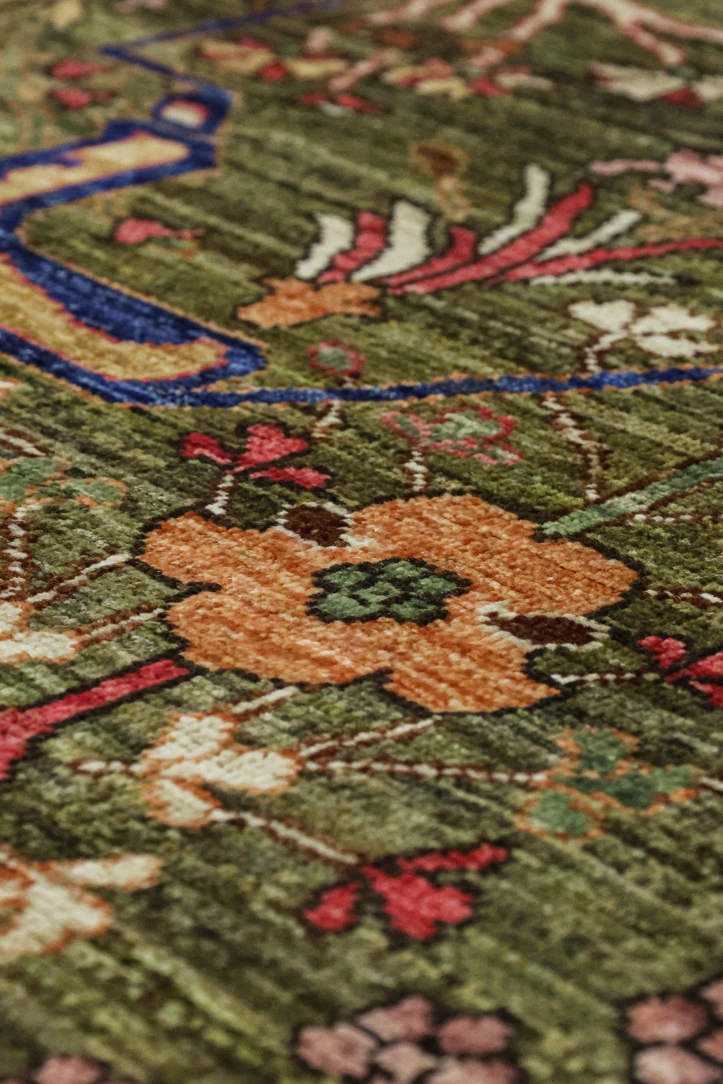 Arabesque Bijar Handwoven Tribal Rug, J81417