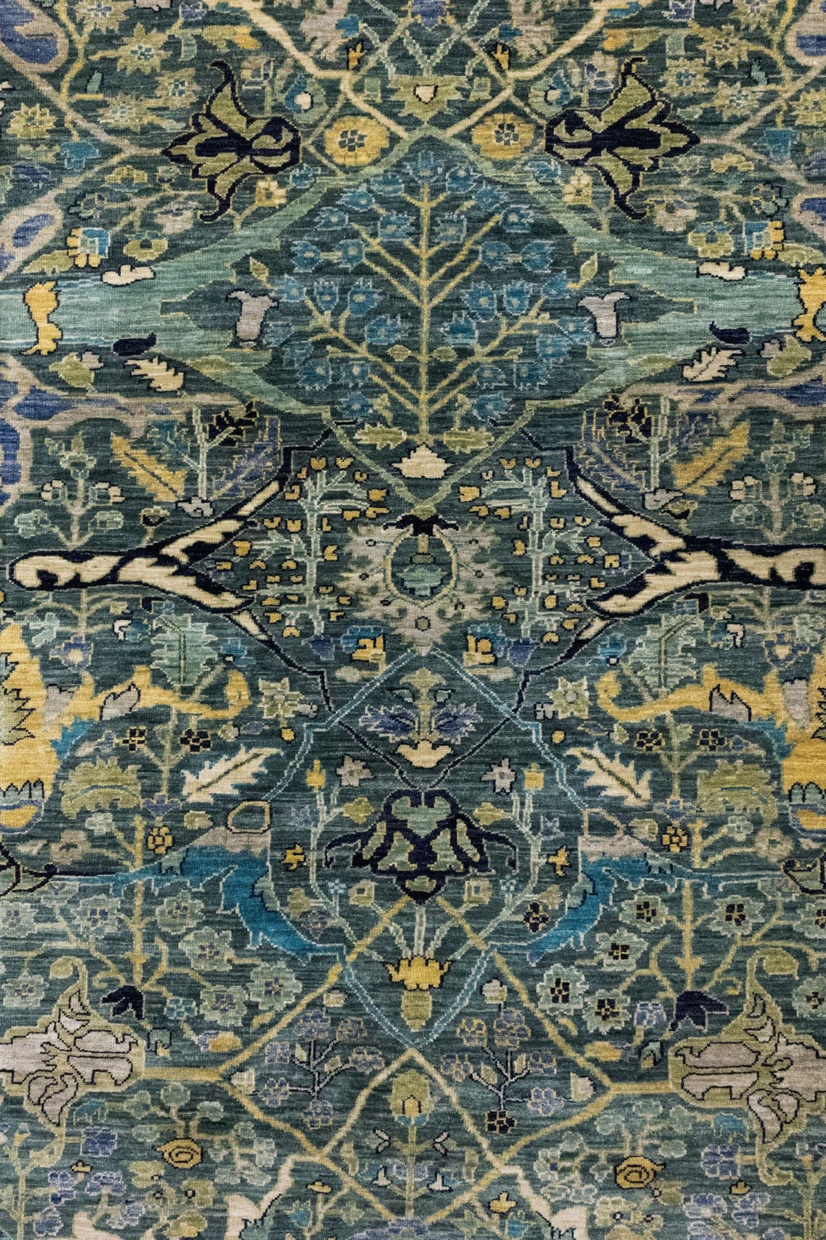 Arabesque Handwoven Tribal Rug, J86100