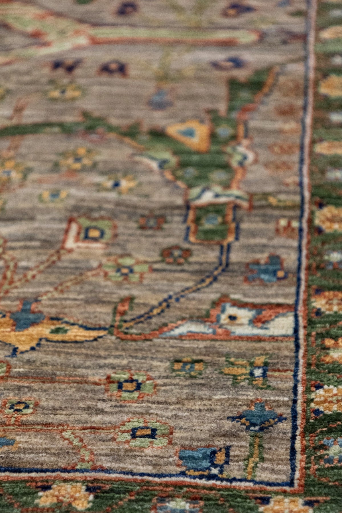 Arabesque Handwoven Tribal Rug, J86102