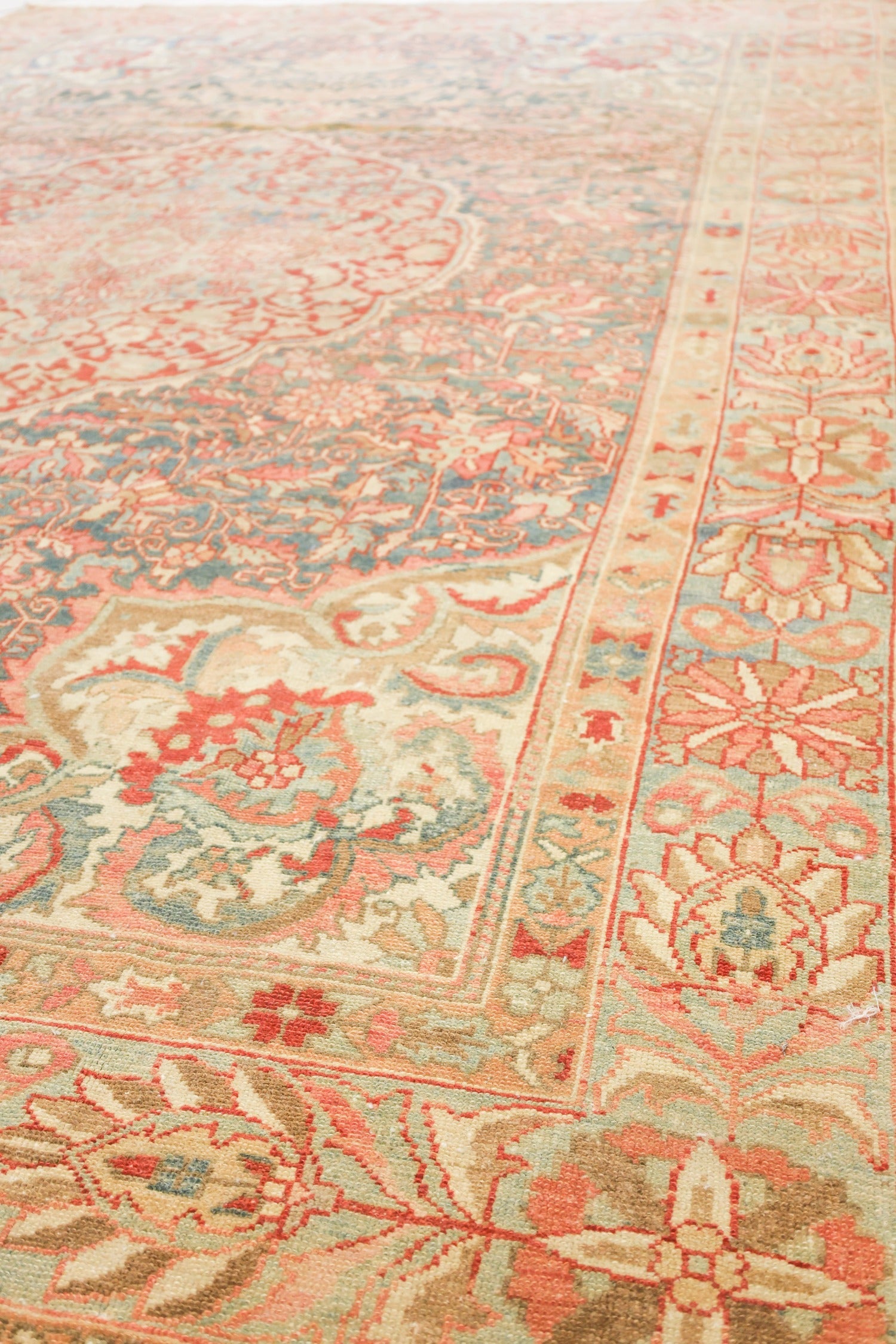 Vintage Bakhtiari Handwoven Tribal Rug, J66430